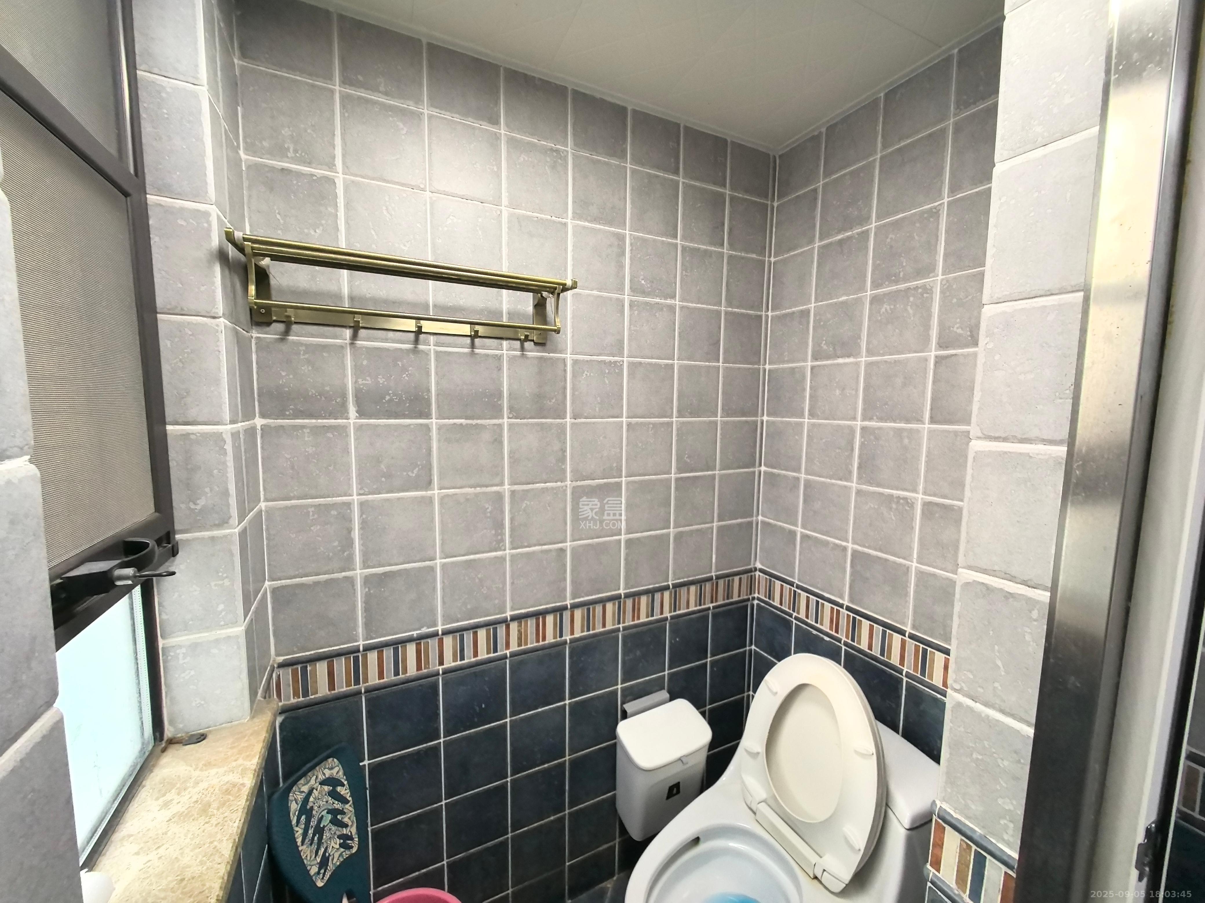 奥林匹克花园贡院一期  3室2厅1卫    2600.0元/月室内图