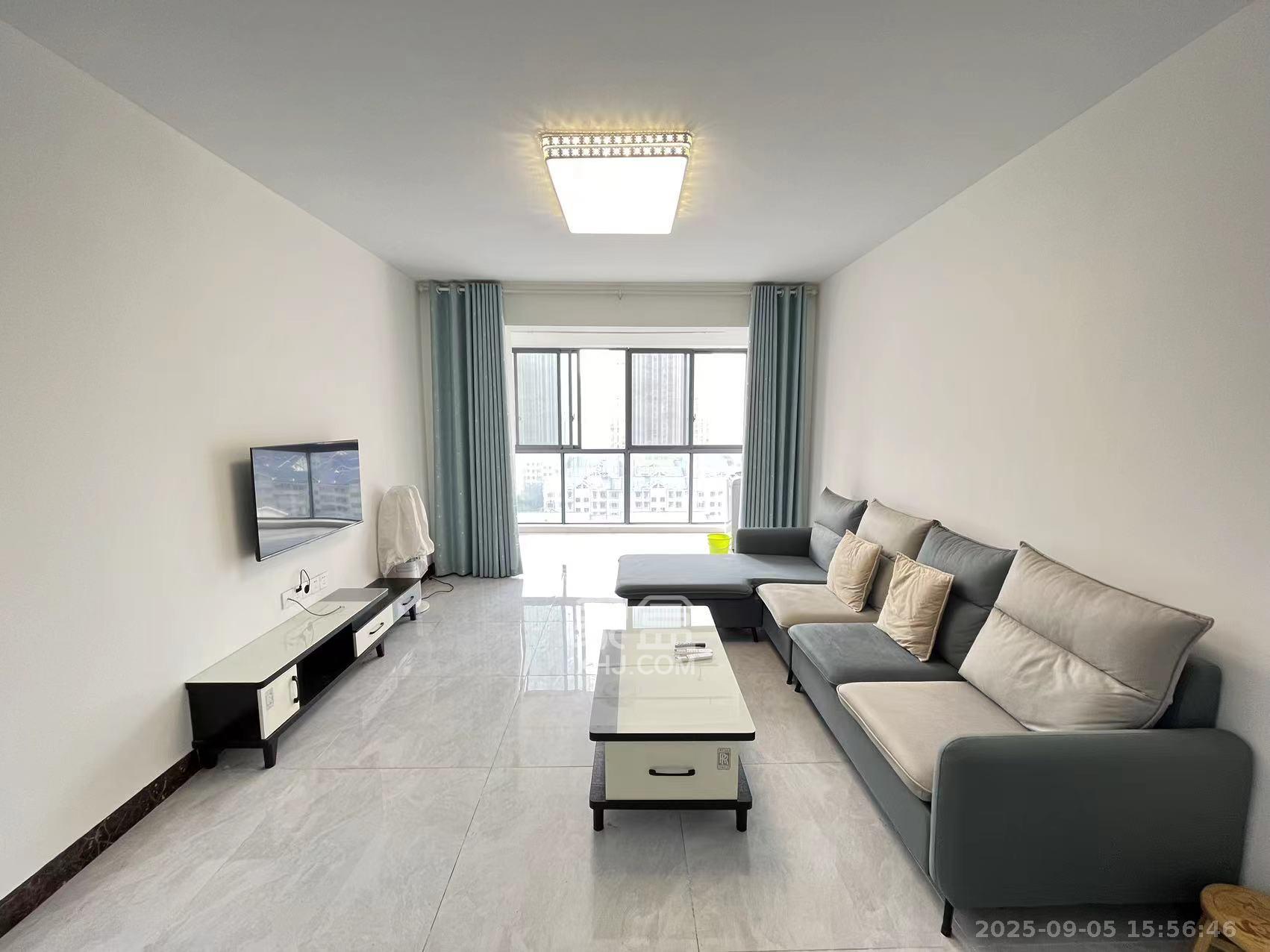 荣升家园（湘江熙岸）  2室2厅1卫    2400.0元/月室内图