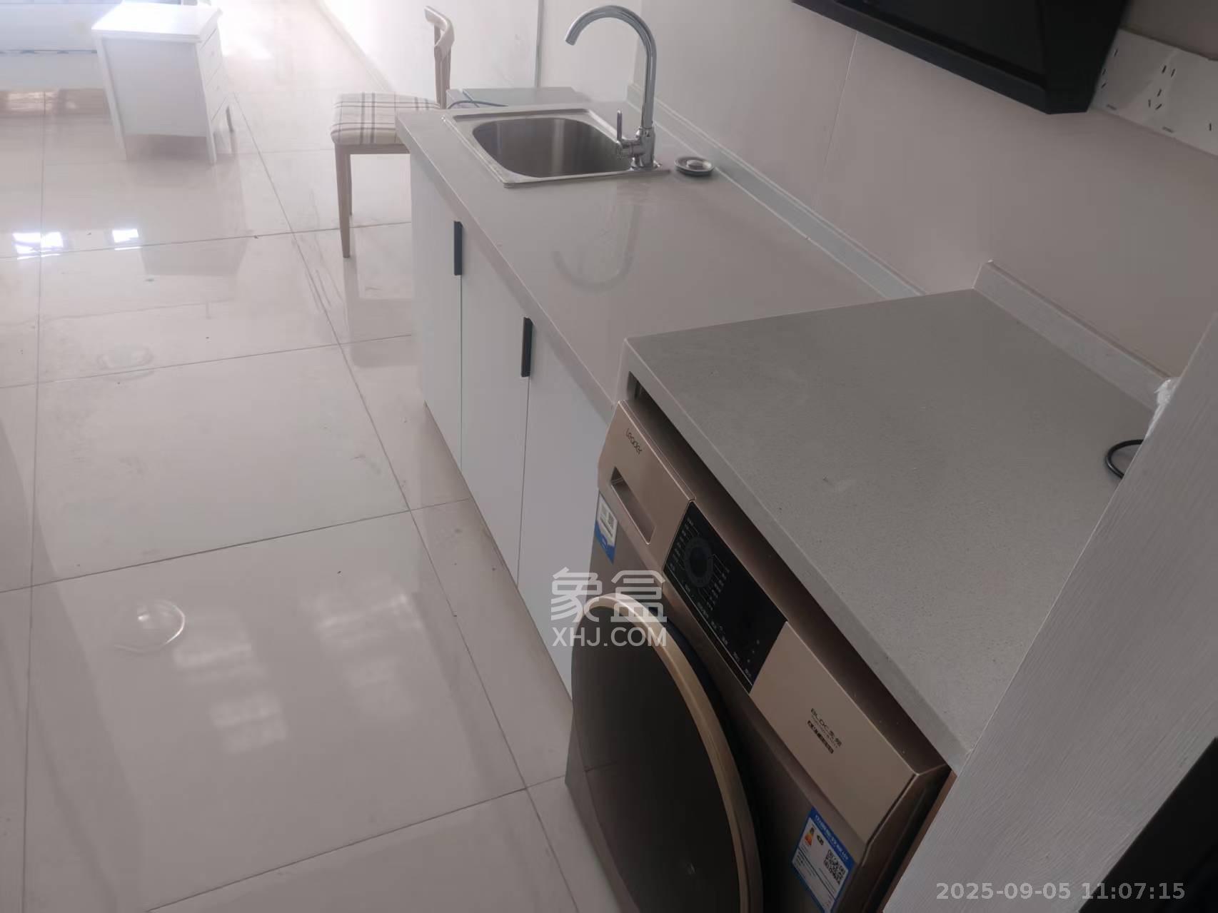 中建芙蓉工社 1室1厅1卫 1200.0元/月 中建芙蓉工社 1室1厅1卫 1200.0元/月室内图