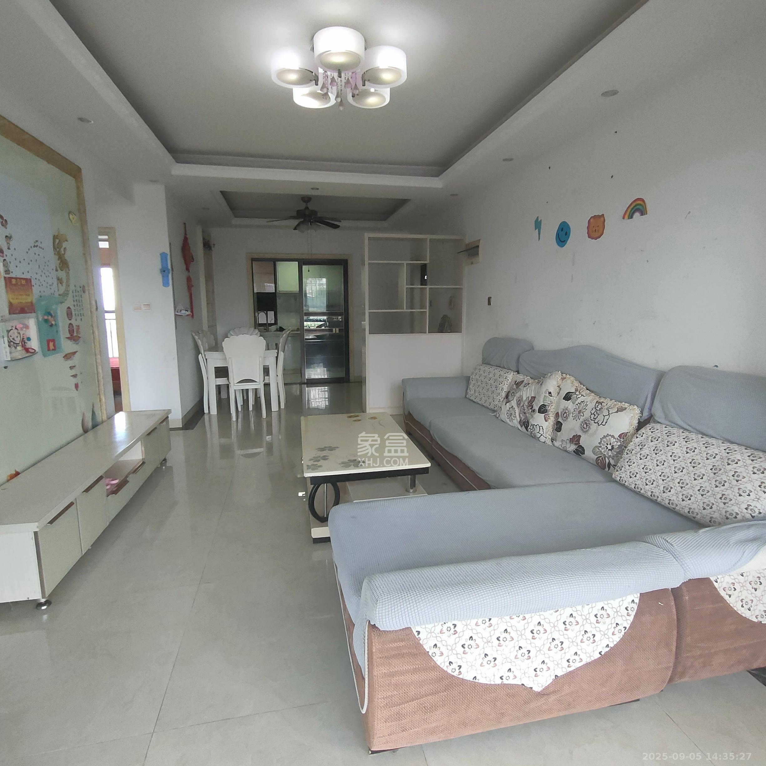 汇一城(汇壹公馆)  2室1厅1卫    2000.0元/月 汇一城(汇壹公馆)  2室1厅1卫    2000.0元/月室内图1