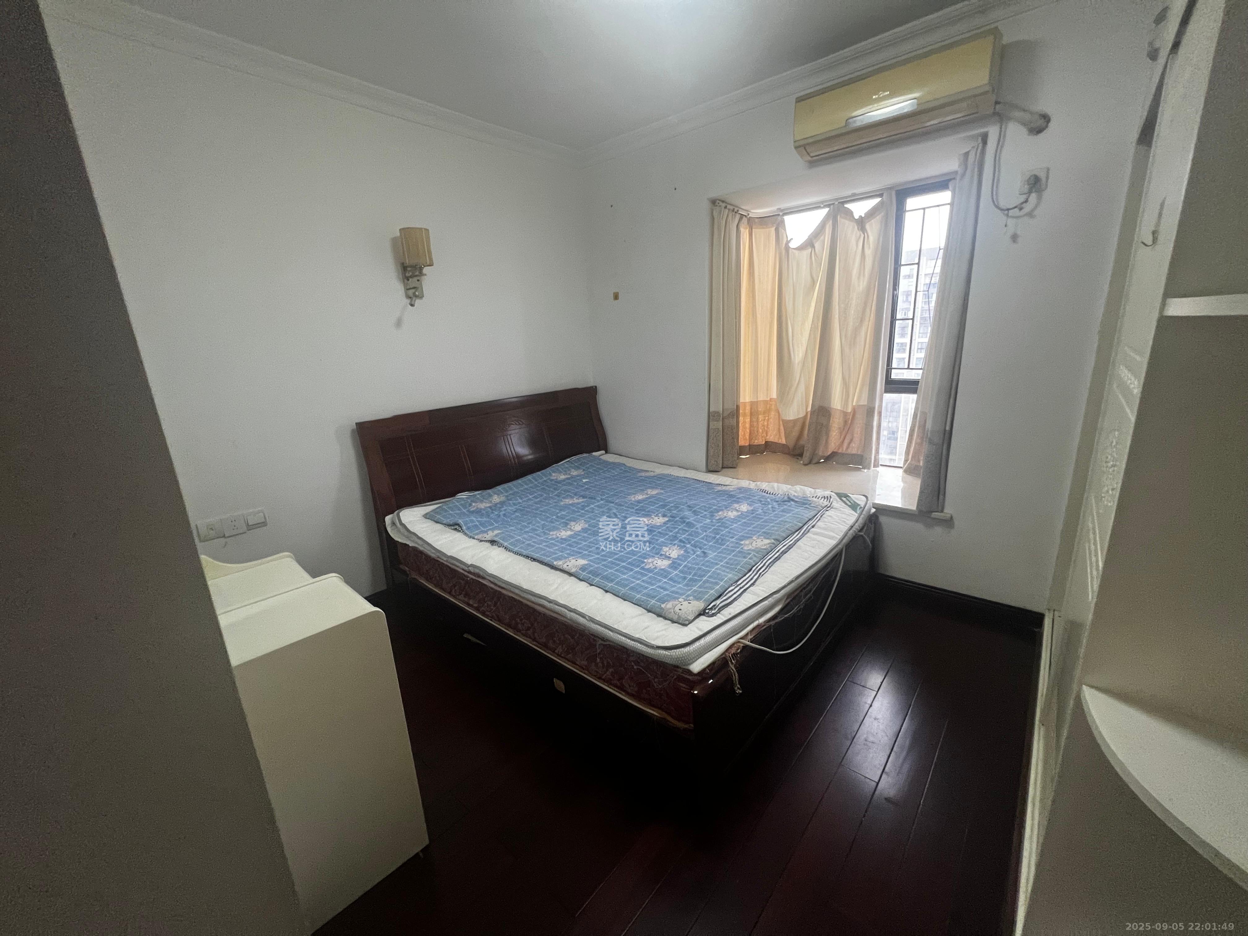 鸿基橄榄君庭 4室2厅2卫 3000.0元/月 鸿基橄榄君庭 4室2厅2卫 3000.0元/月室内图