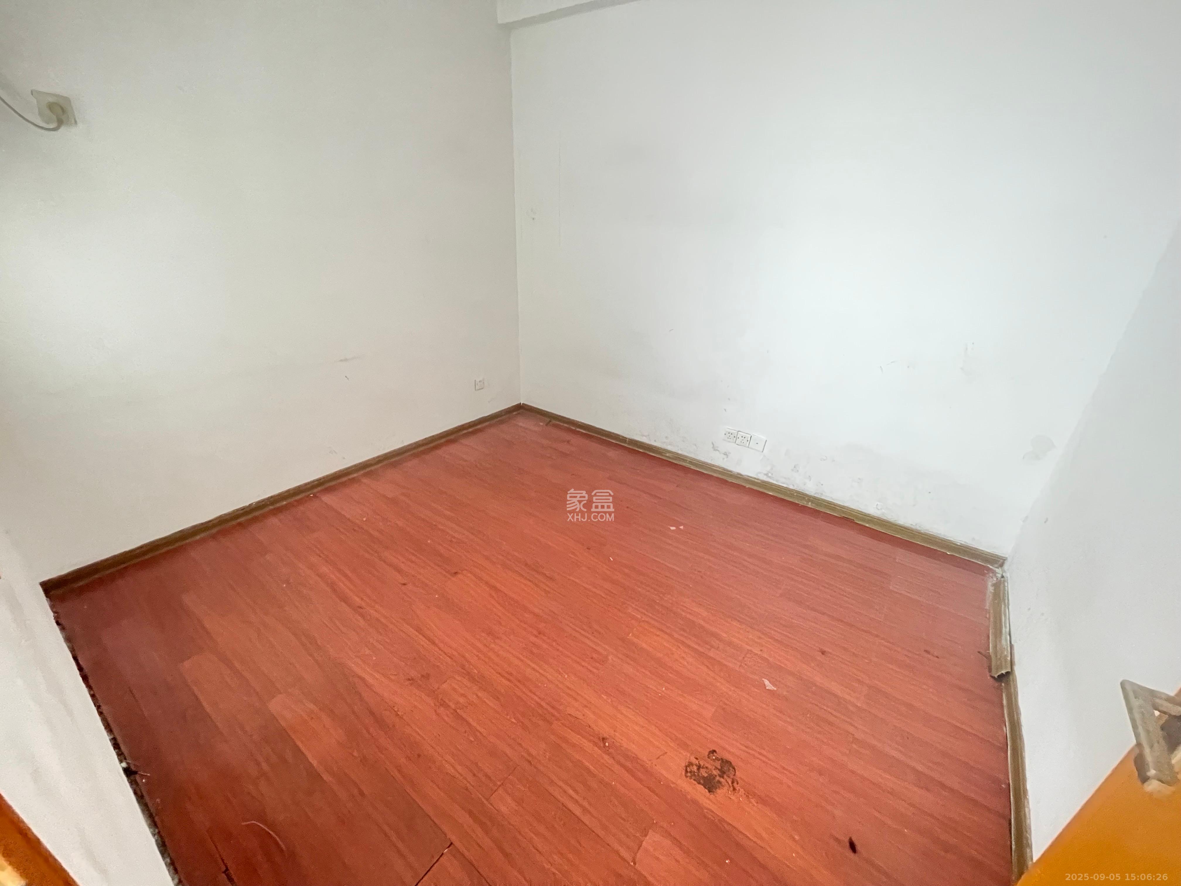 长宝1667 3室2厅1卫 4000.0元/月 长宝1667 3室2厅1卫 4000.0元/月室内图