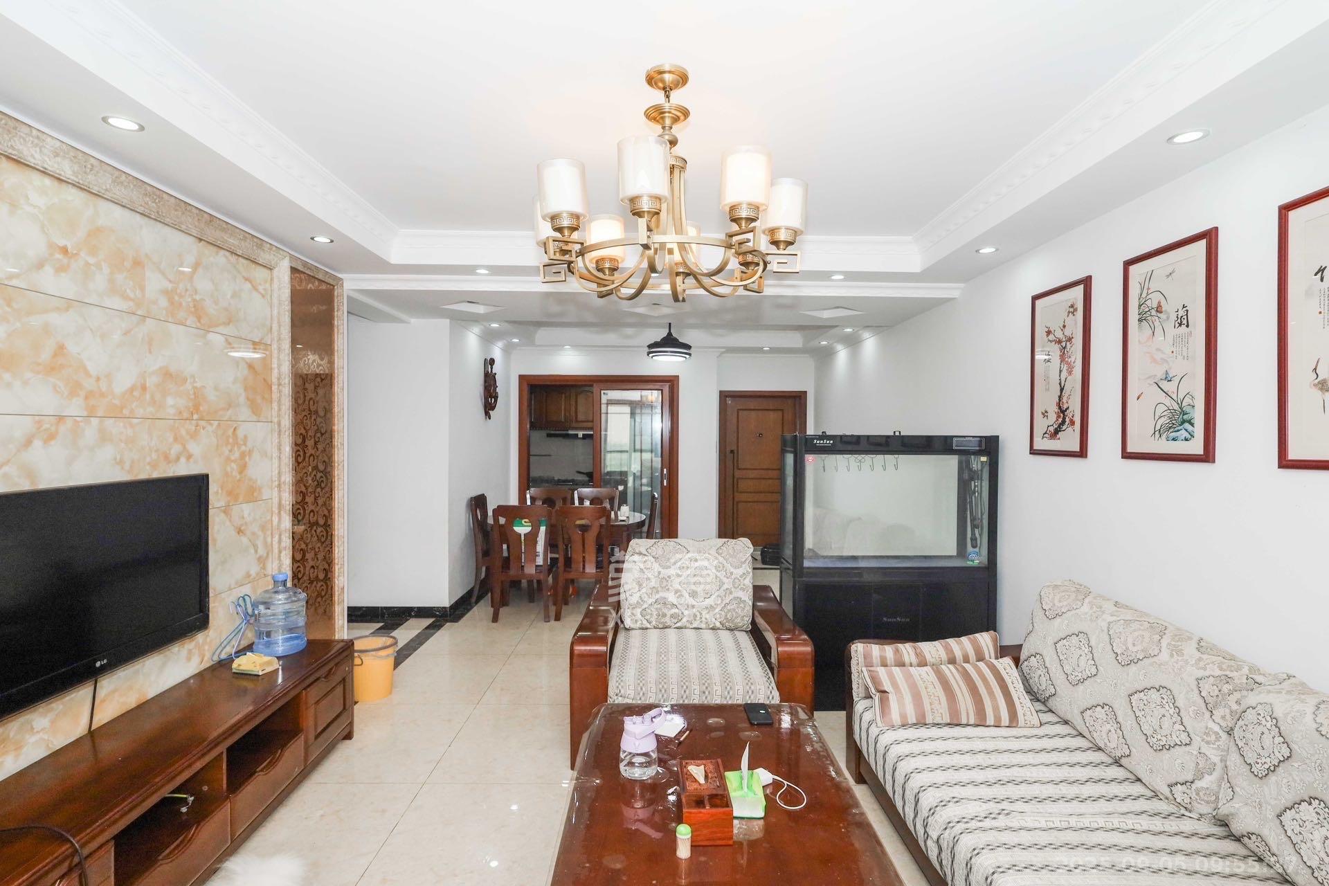 和泓梅溪四季 3室2厅2卫 2900.0元/月 和泓梅溪四季 3室2厅2卫 2900.0元/月室内图