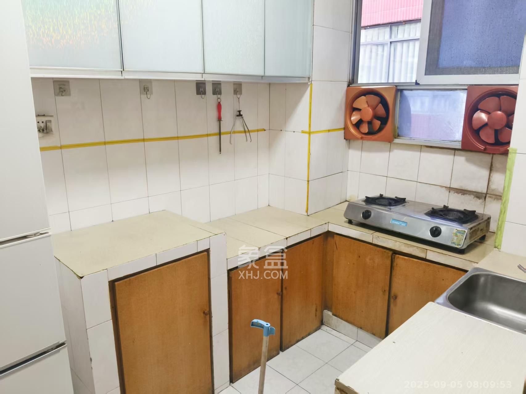 老检察院宿舍 2室1厅1卫 1600.0元/月 老检察院宿舍 2室1厅1卫 1600.0元/月室内图