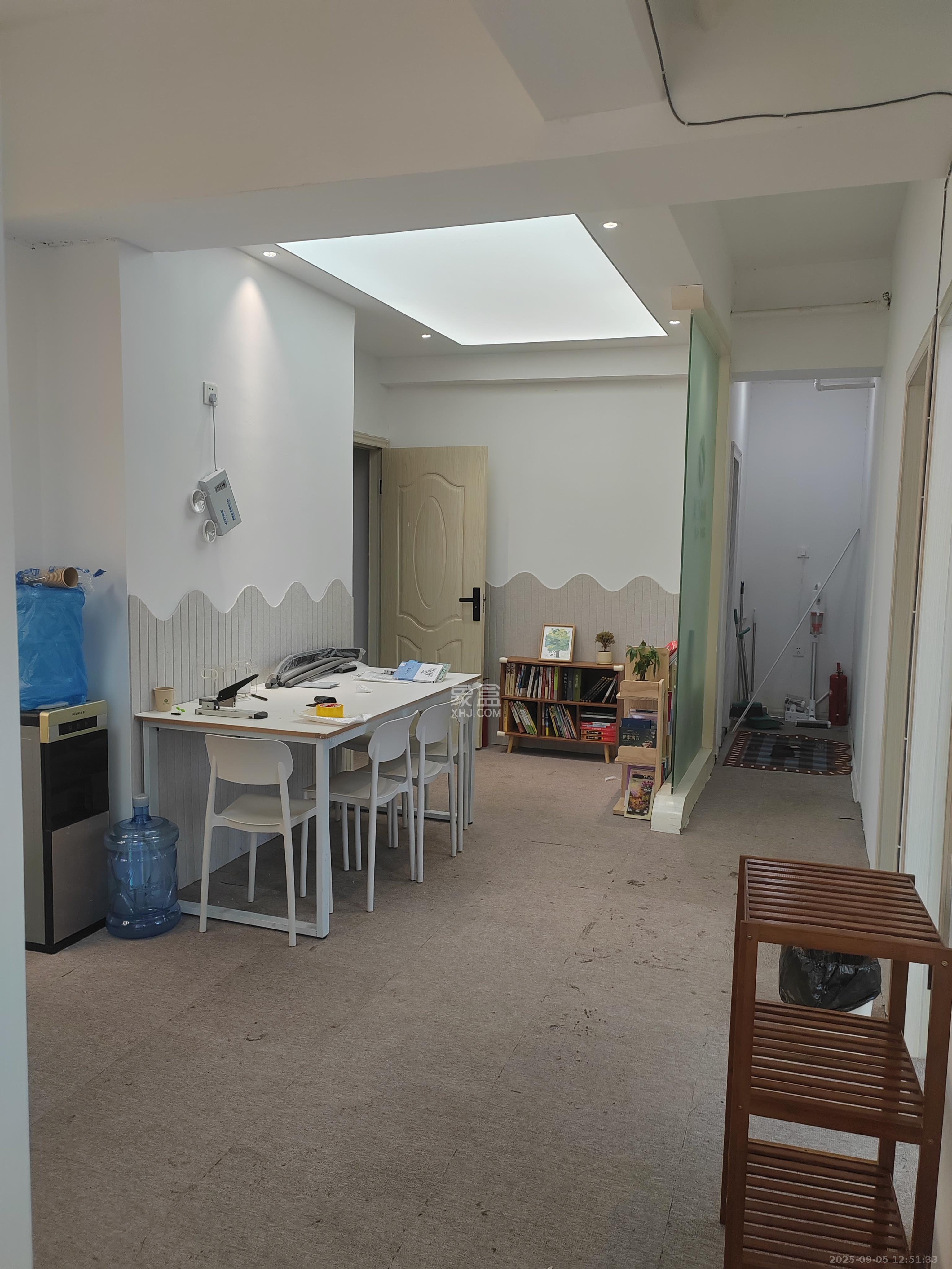 北辰三角洲B1E1区 4室1厅1卫 5000.0元/月 北辰三角洲B1E1区 4室1厅1卫 5000.0元/月室内图