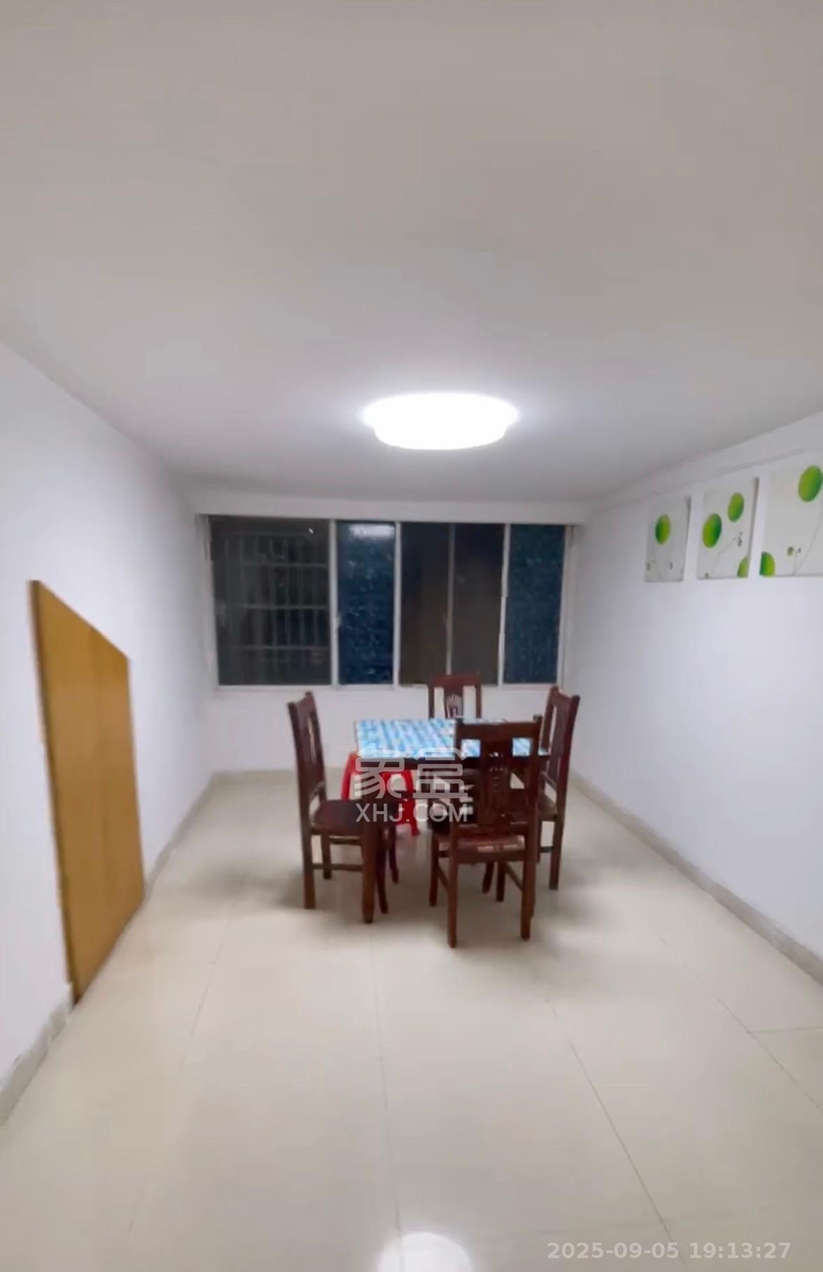 中星苑 2室2厅1卫 1200.0元/月 中星苑 2室2厅1卫 1200.0元/月室内图