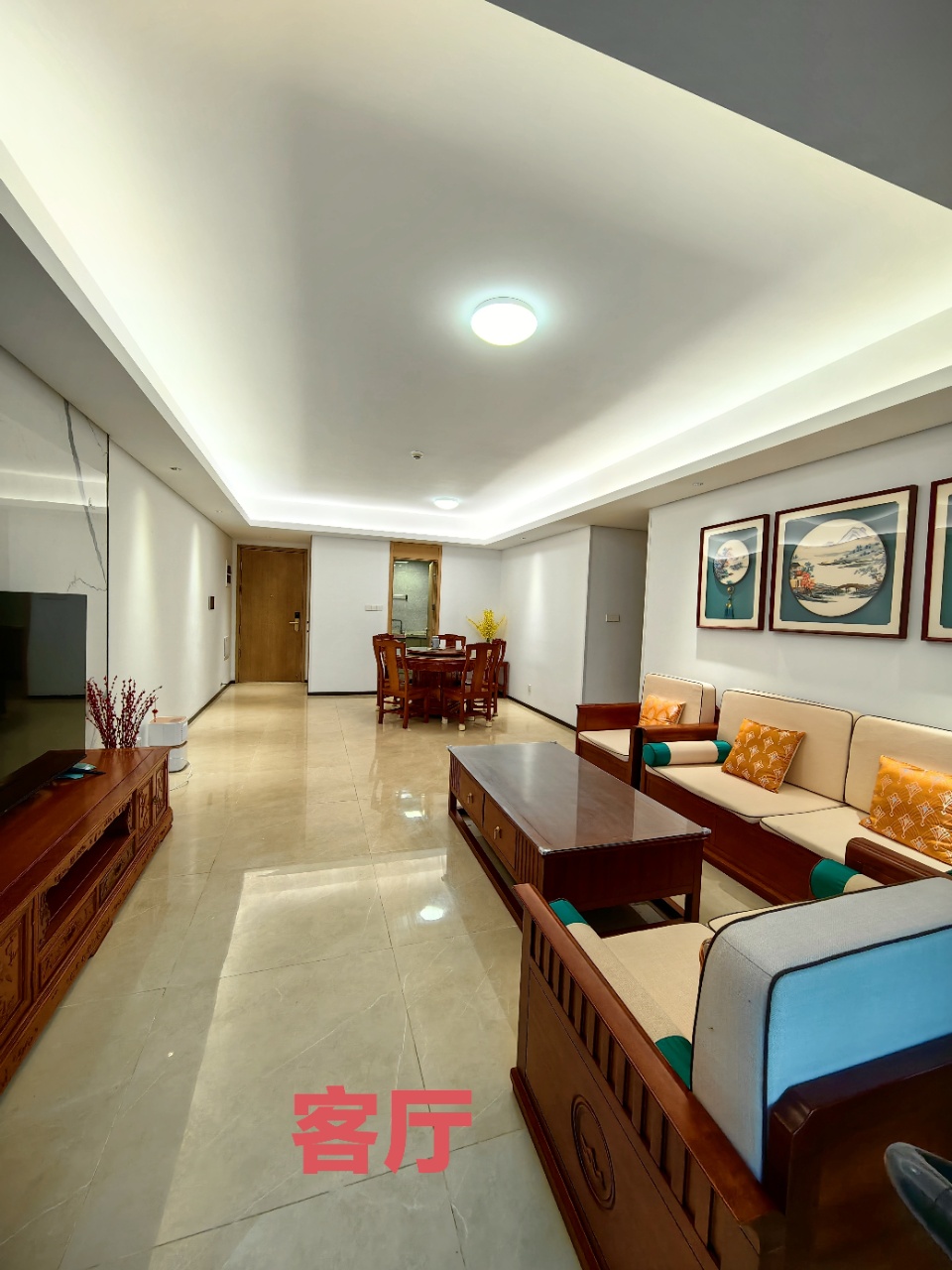 华润中心二期东悦府  3室2厅2卫    7500.0元/月室内图