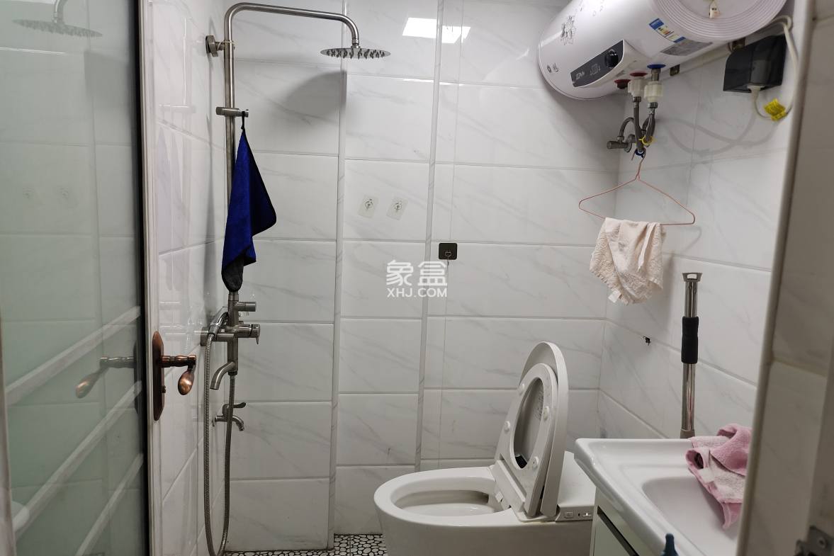 盛世时代广场 1室0厅0卫 800.0元/月 盛世时代广场 1室0厅0卫 800.0元/月室内图