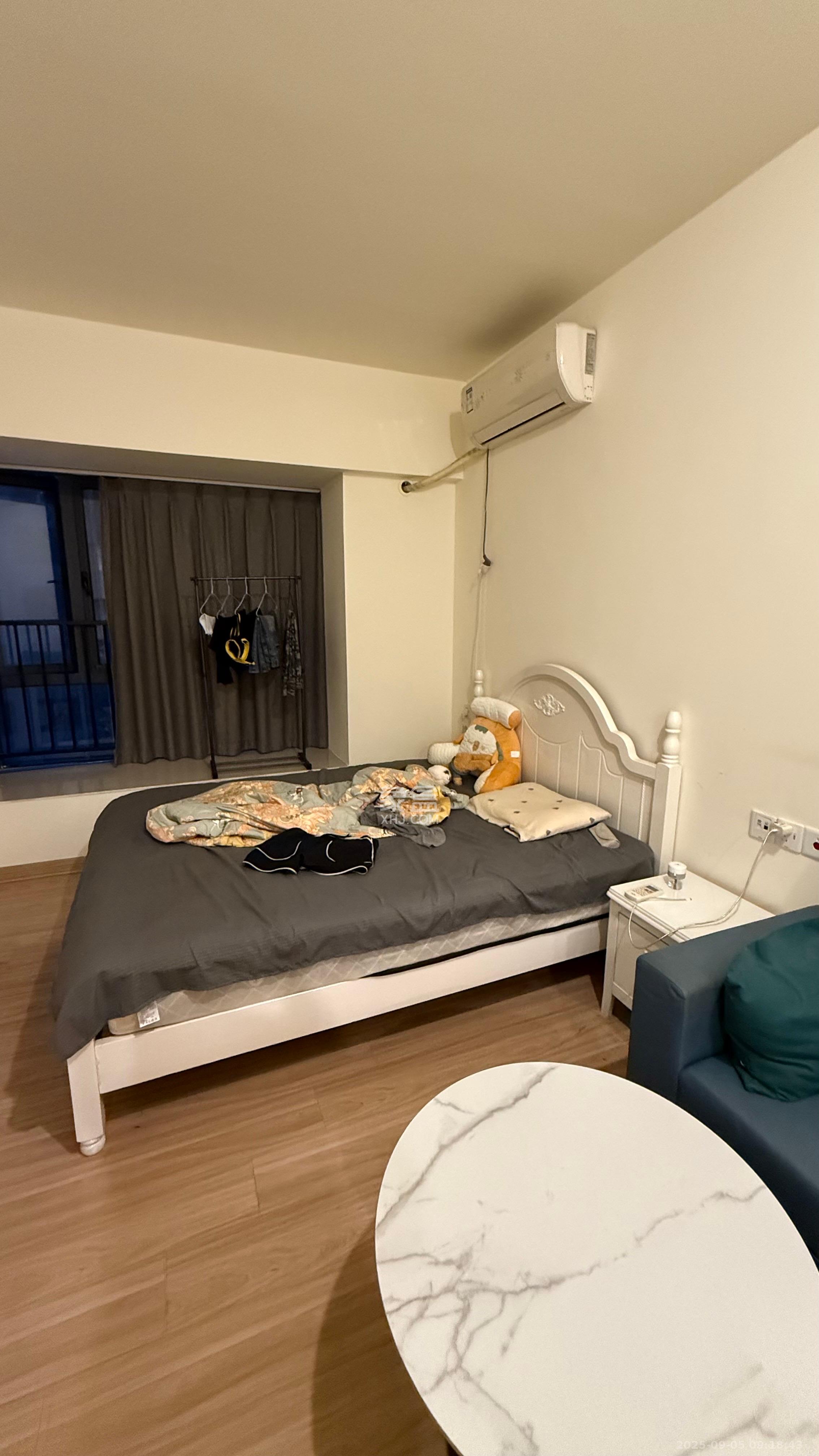 碧桂园印象  1室1厅1卫    1500.0元/月室内图