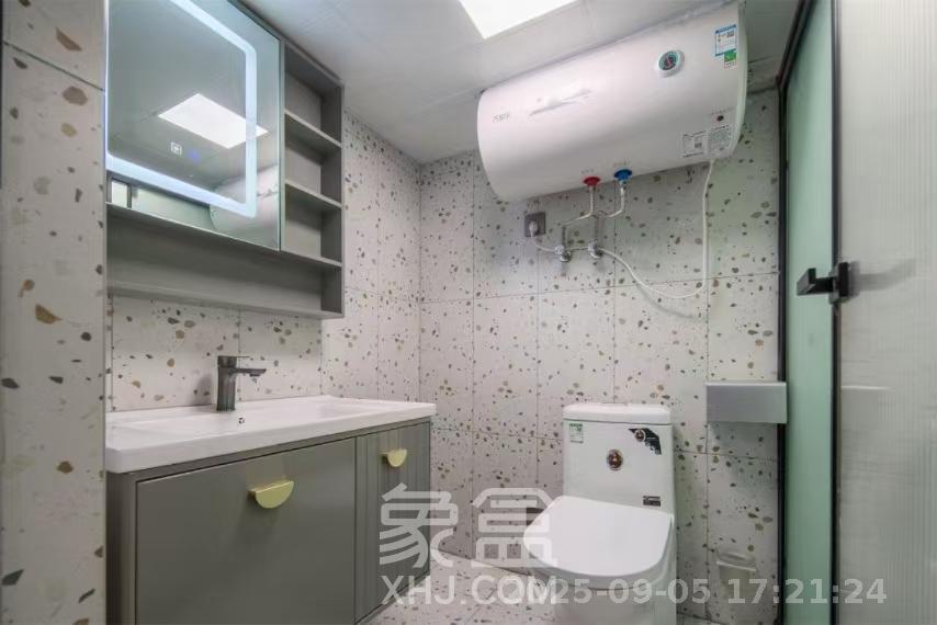 保利天禧EF区  2室1厅1卫    2700.0元/月 保利天禧EF区  2室1厅1卫    2700.0元/月室内图