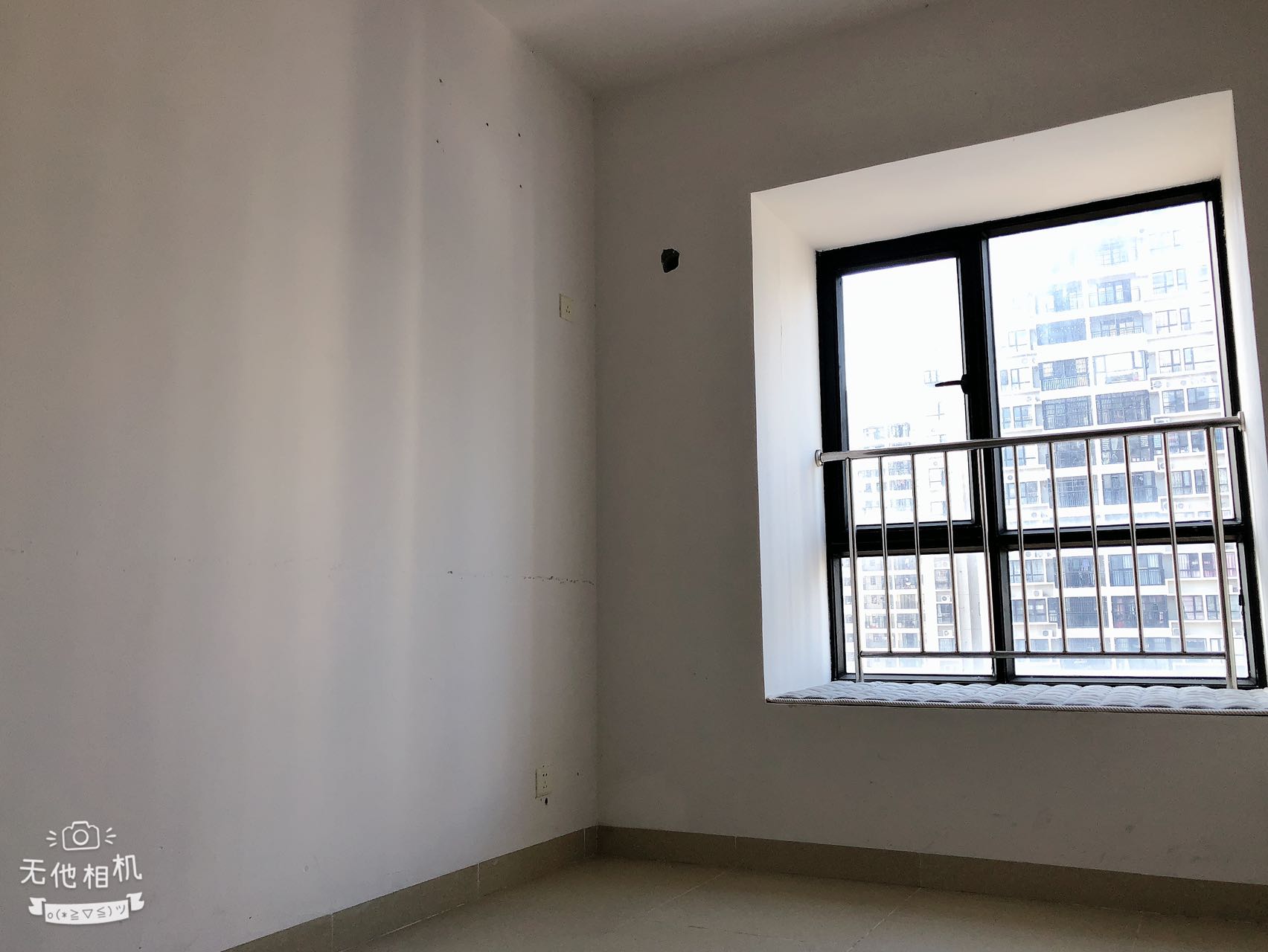盛贤景都  3室2厅1卫   2300.00元/月室内图