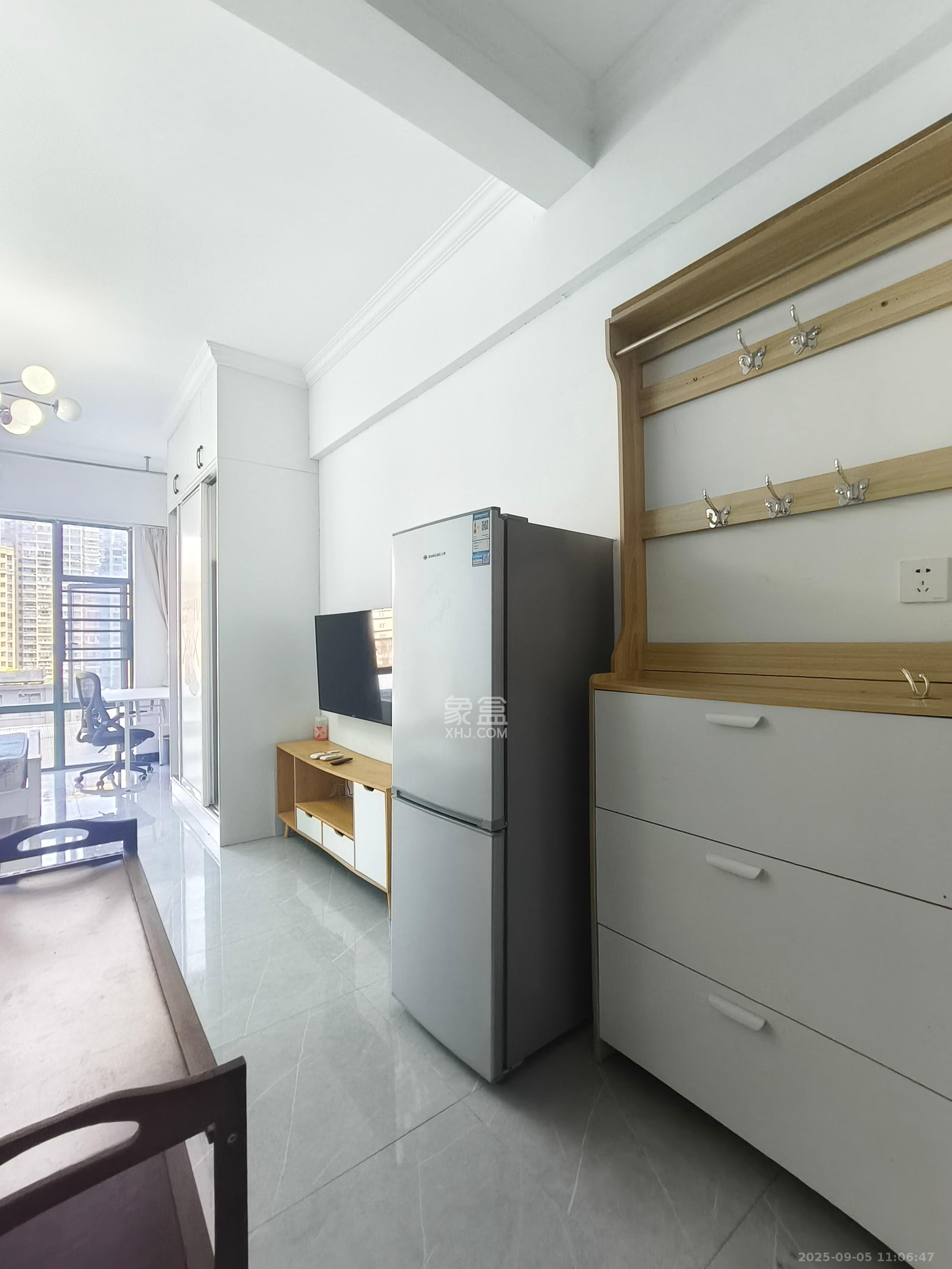 上林紫郡（锦顺和园）  1室1厅1卫    1500.0元/月室内图