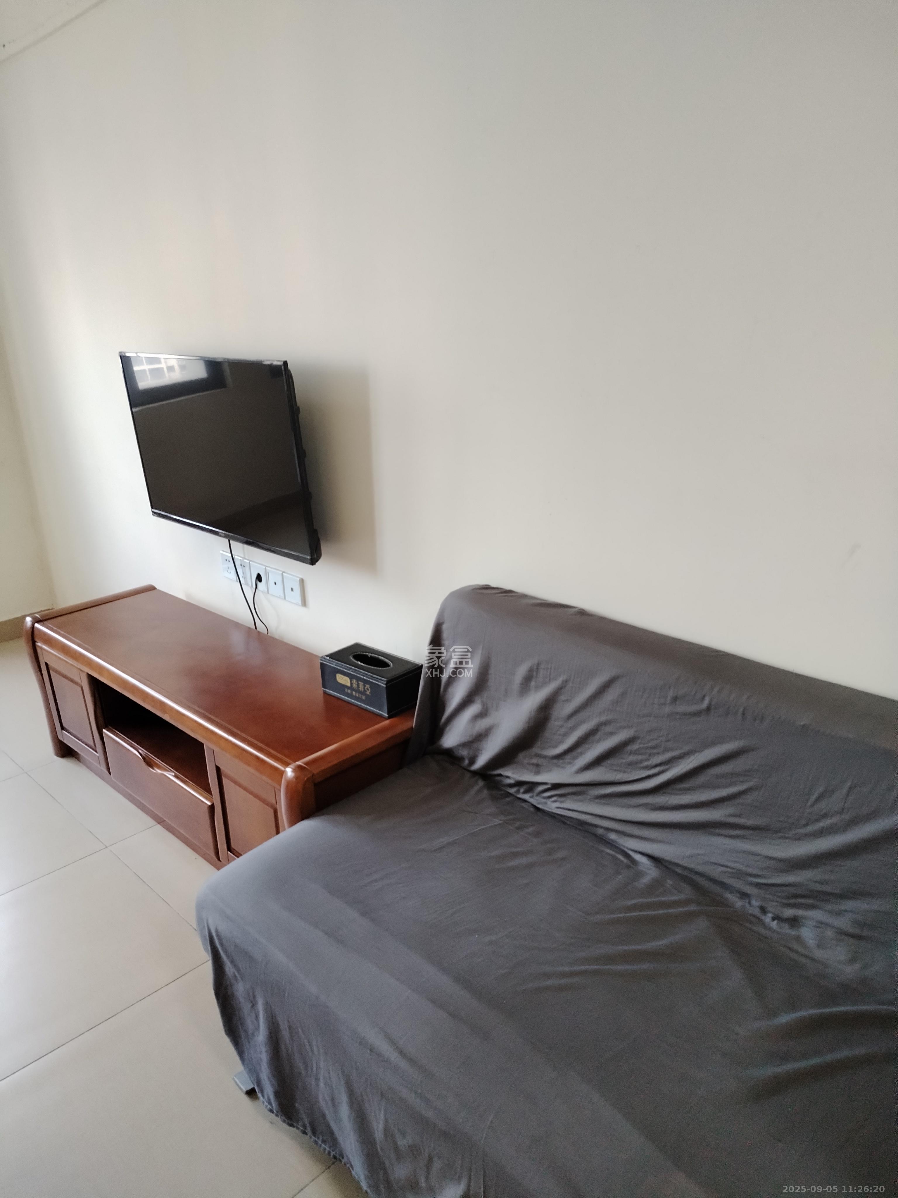 钰龙天下二期(钰龙佳园) 1室1厅1卫 1100.00元/月 钰龙天下二期(钰龙佳园) 1室1厅1卫 1100.00元/月室内图