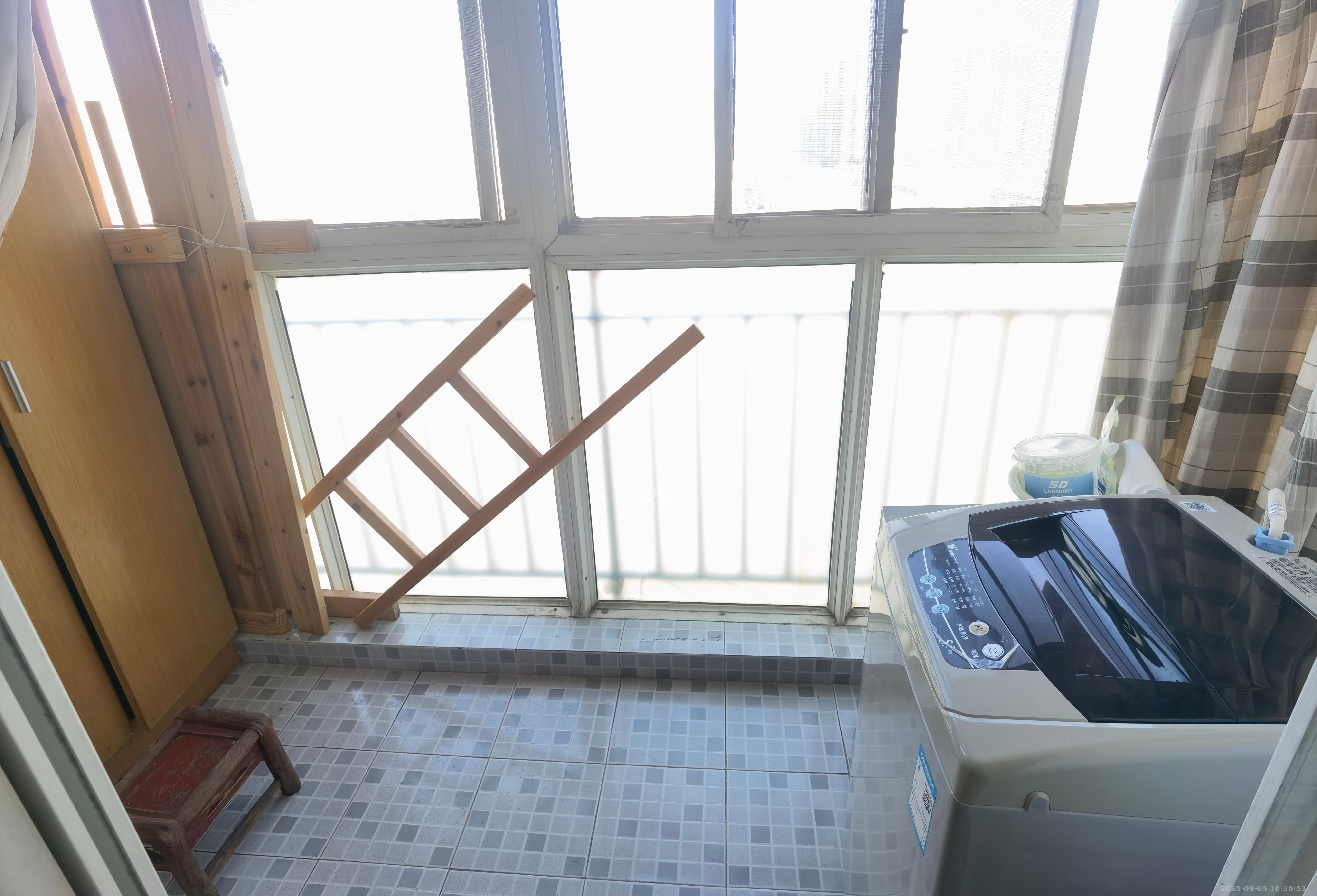 枫林美景  2室2厅1卫    1850.0元/月 枫林美景  2室2厅1卫    1850.0元/月室内图