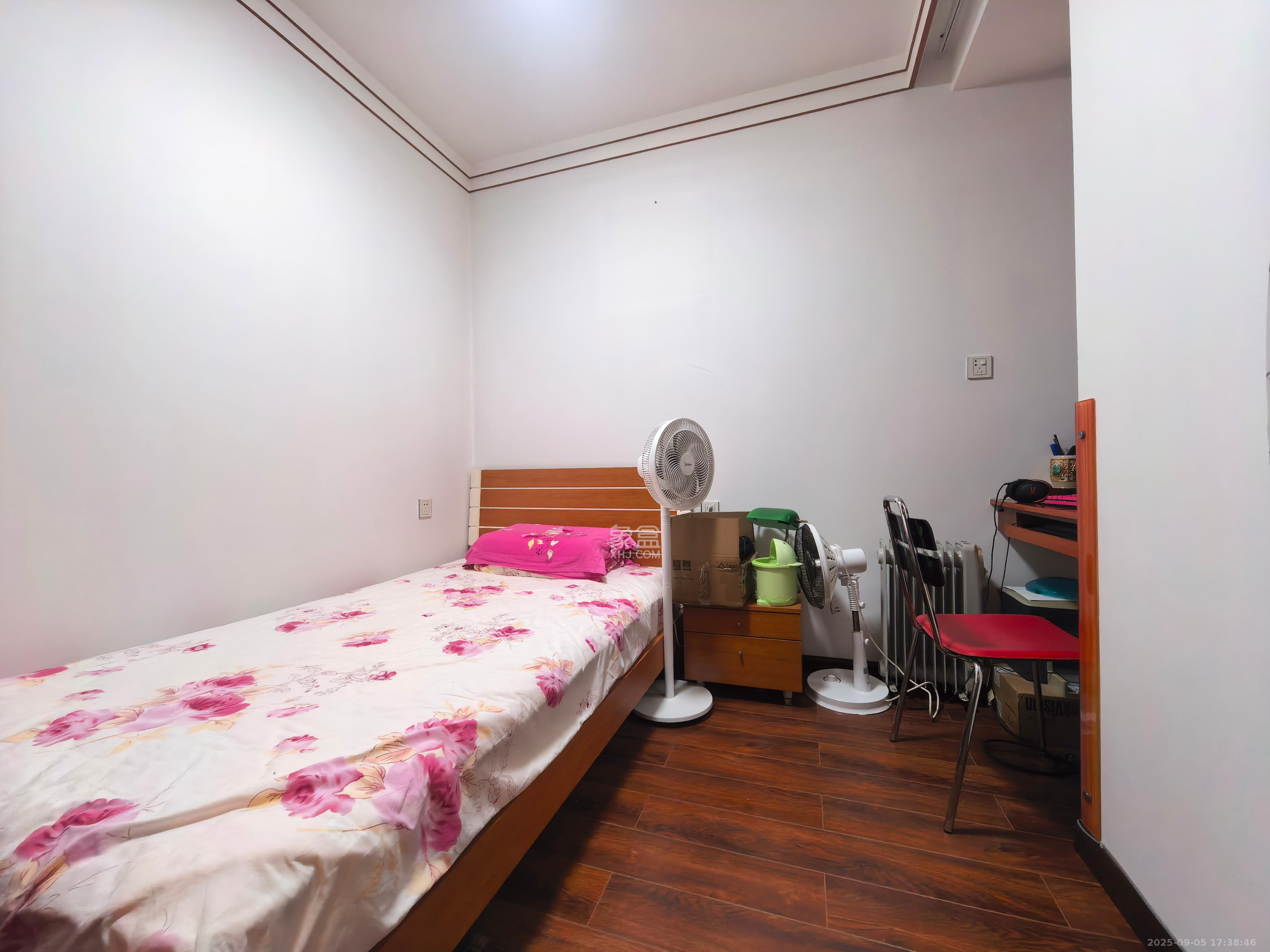 东上一品  2室1厅1卫    2600.0元/月 东上一品  2室1厅1卫    2600.0元/月室内图