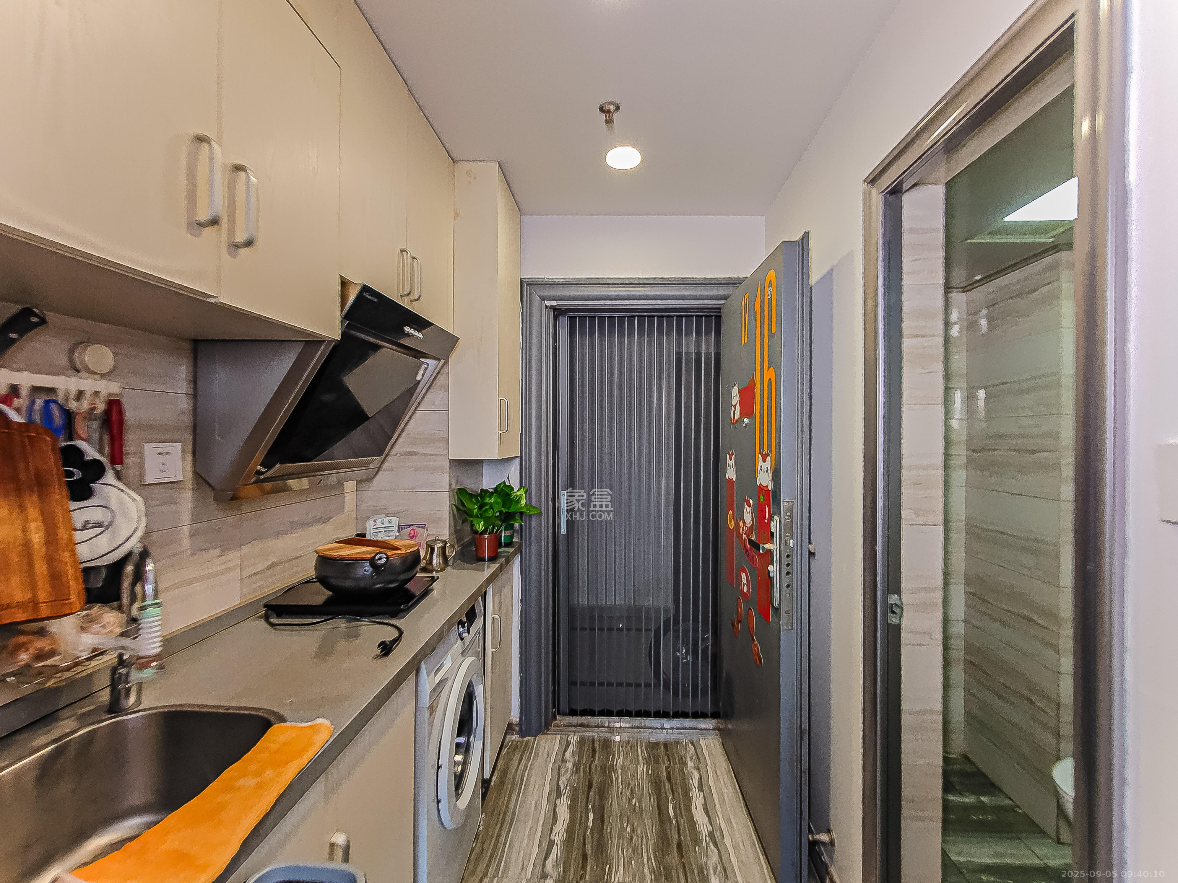 拿铁空间  1室1厅1卫    30.8万厨房