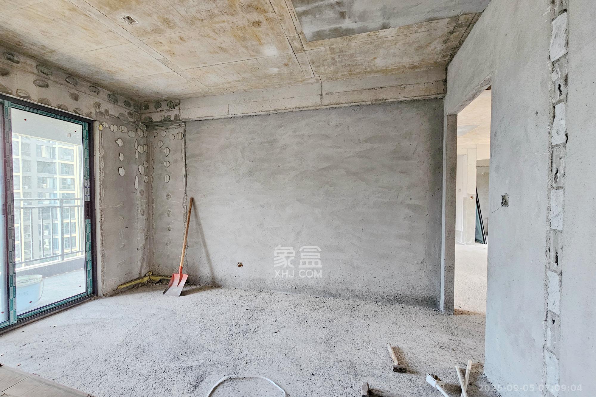 润和星河玥 4室2厅2卫 140.0万 润和星河玥 4室2厅2卫 140.0万卧室