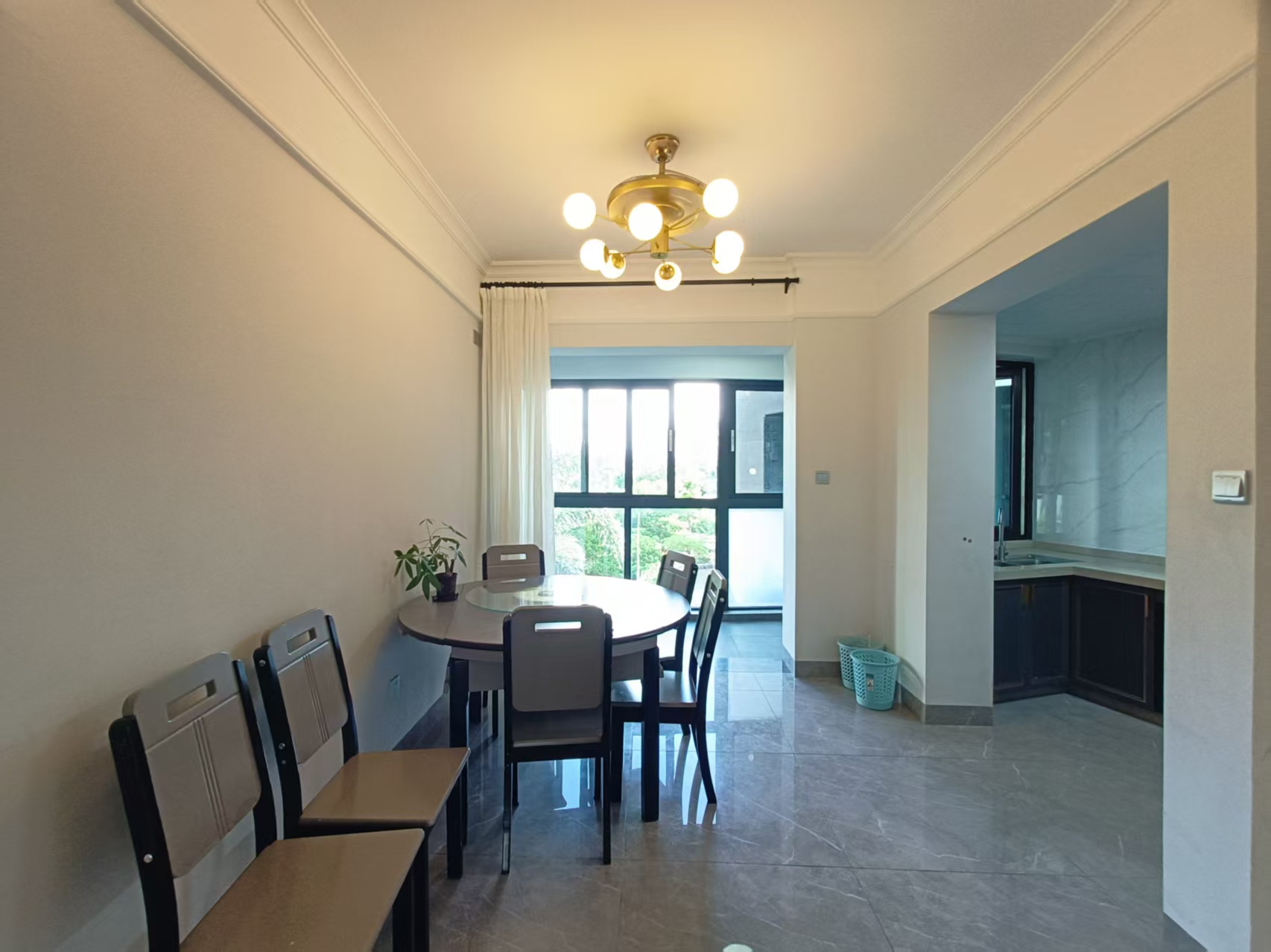 滨海豪庭 3室2厅2卫 5300.0元/月 滨海豪庭 3室2厅2卫 5300.0元/月室内图