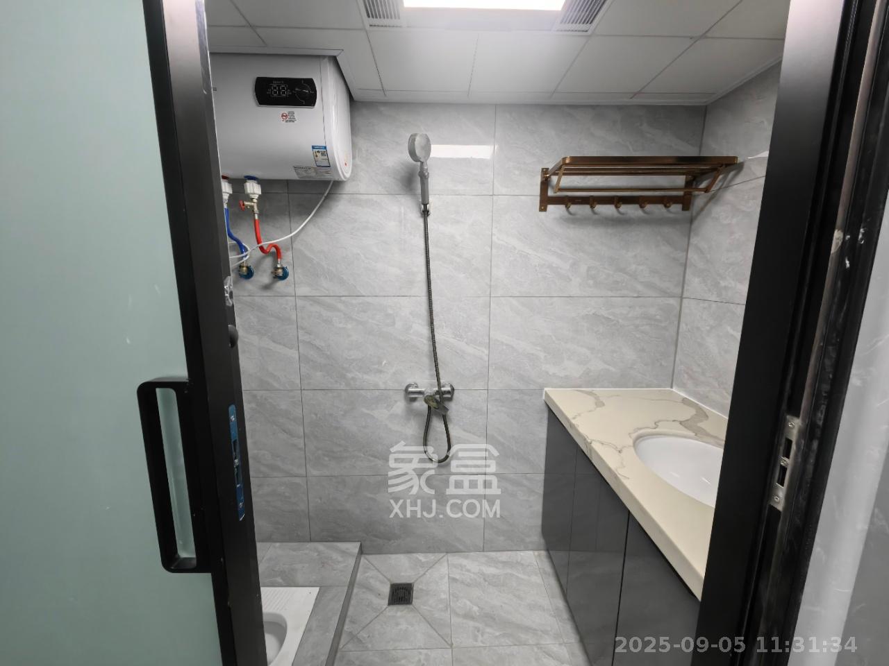 新长海D1站 1室1厅1卫 1300.0元/月 新长海D1站 1室1厅1卫 1300.0元/月室内图