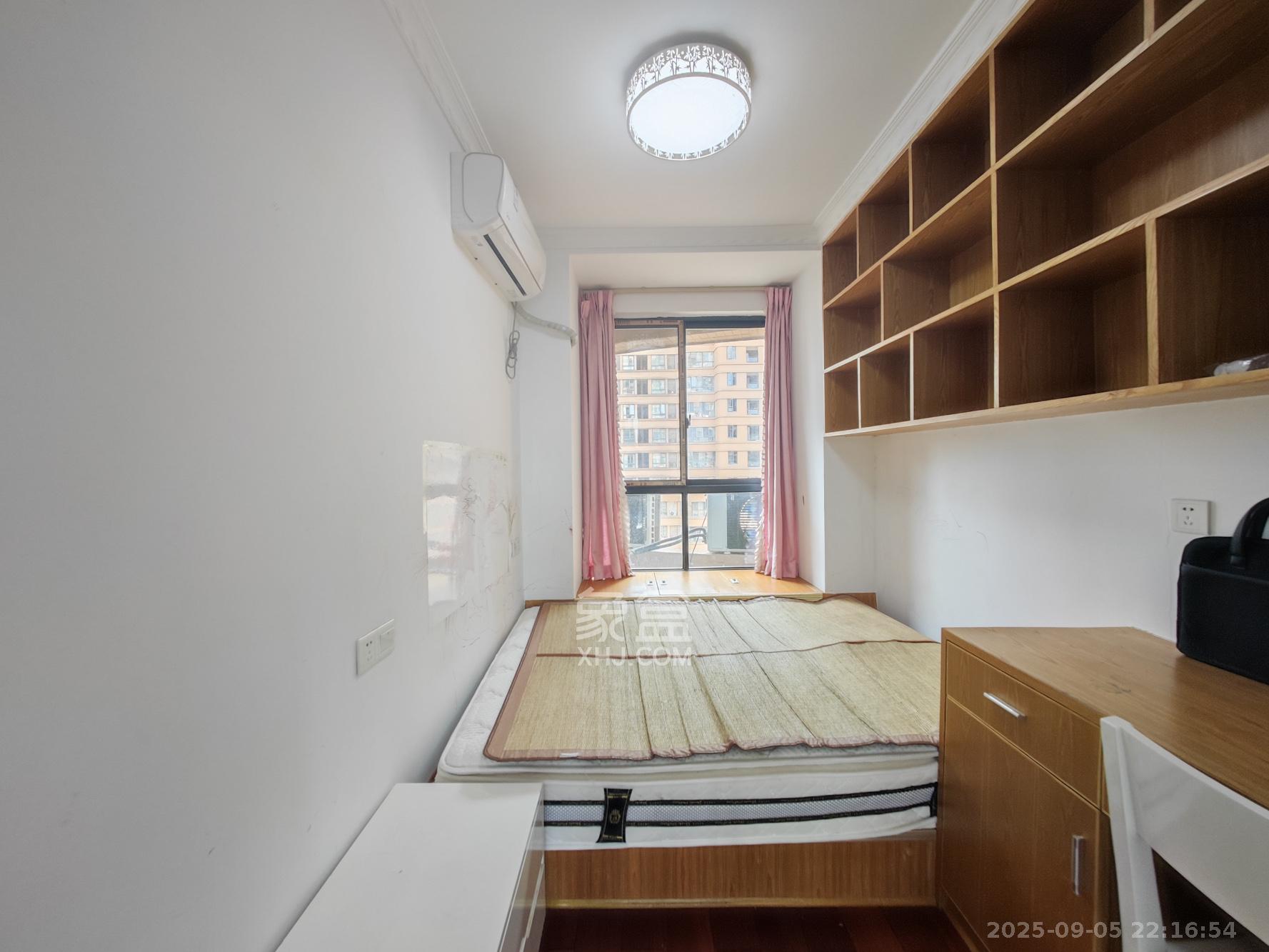 五矿万境水岸一期(万境水岸嘉苑) 3室2厅1卫 95.0万 五矿万境水岸一期(万境水岸嘉苑) 3室2厅1卫 95.0万卧室