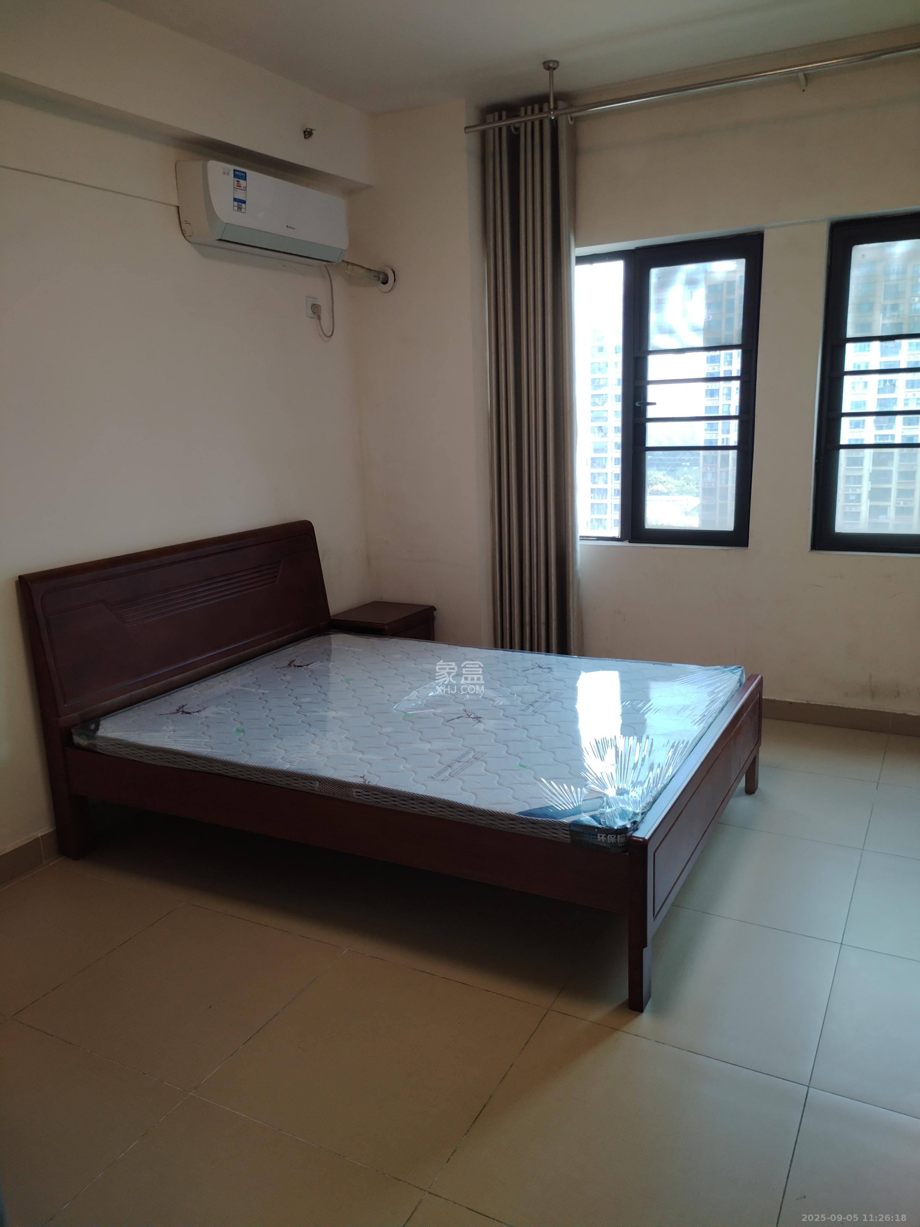 钰龙天下二期(钰龙佳园) 1室1厅1卫 1100.00元/月 钰龙天下二期(钰龙佳园) 1室1厅1卫 1100.00元/月室内图