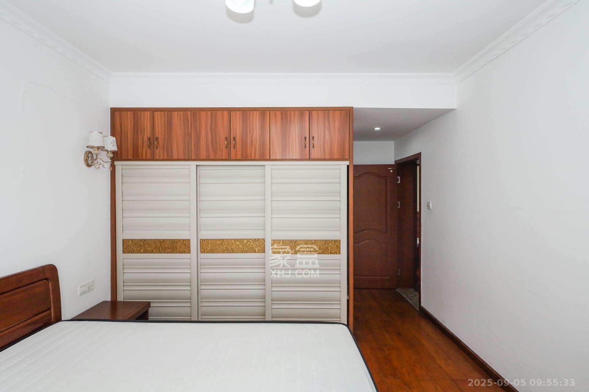 和泓梅溪四季 3室2厅2卫 2900.0元/月 和泓梅溪四季 3室2厅2卫 2900.0元/月室内图