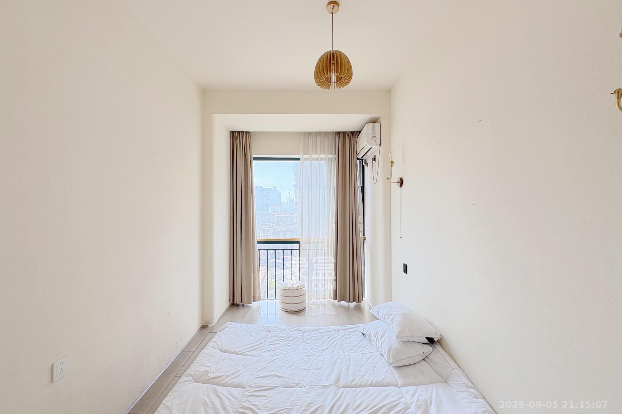 新青年公寓 2室1厅1卫 63.0万 新青年公寓 2室1厅1卫 63.0万卧室