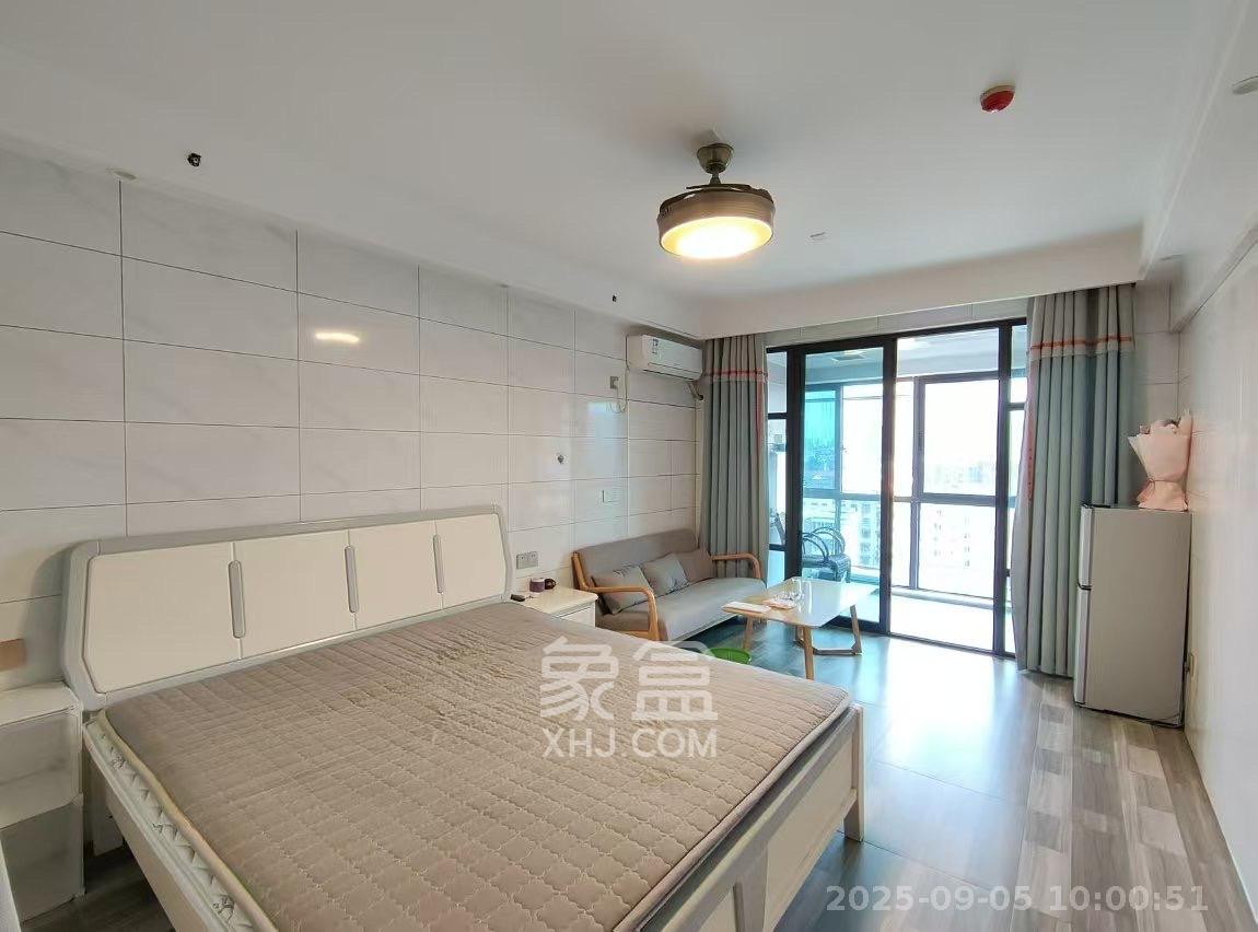 鹏程府 1室1厅1卫 1800.0元/月 鹏程府 1室1厅1卫 1800.0元/月室内图