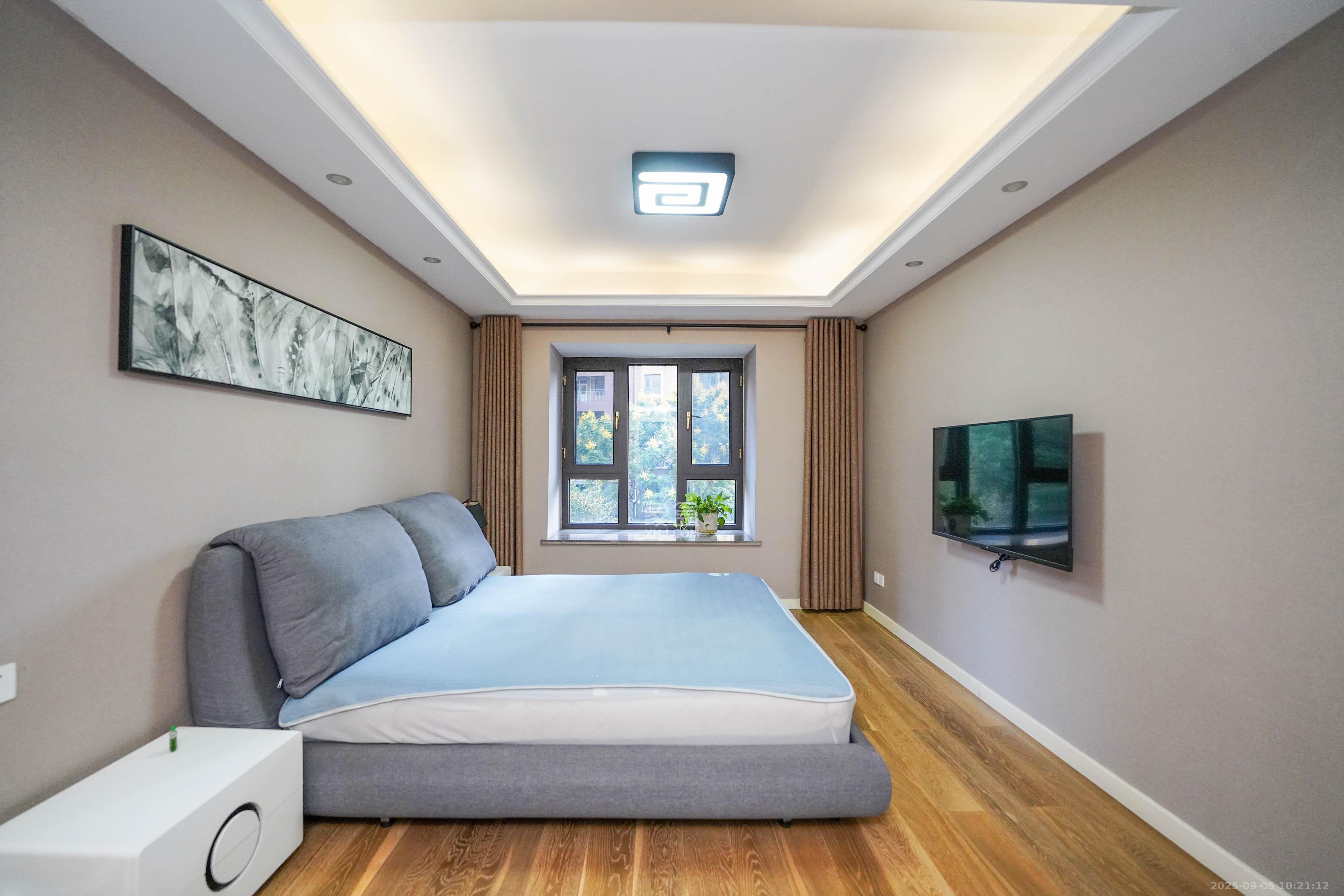 嘉华城(一期)  5室2厅2卫    220.0万 嘉华城(一期)  5室2厅2卫    220.0万卧室