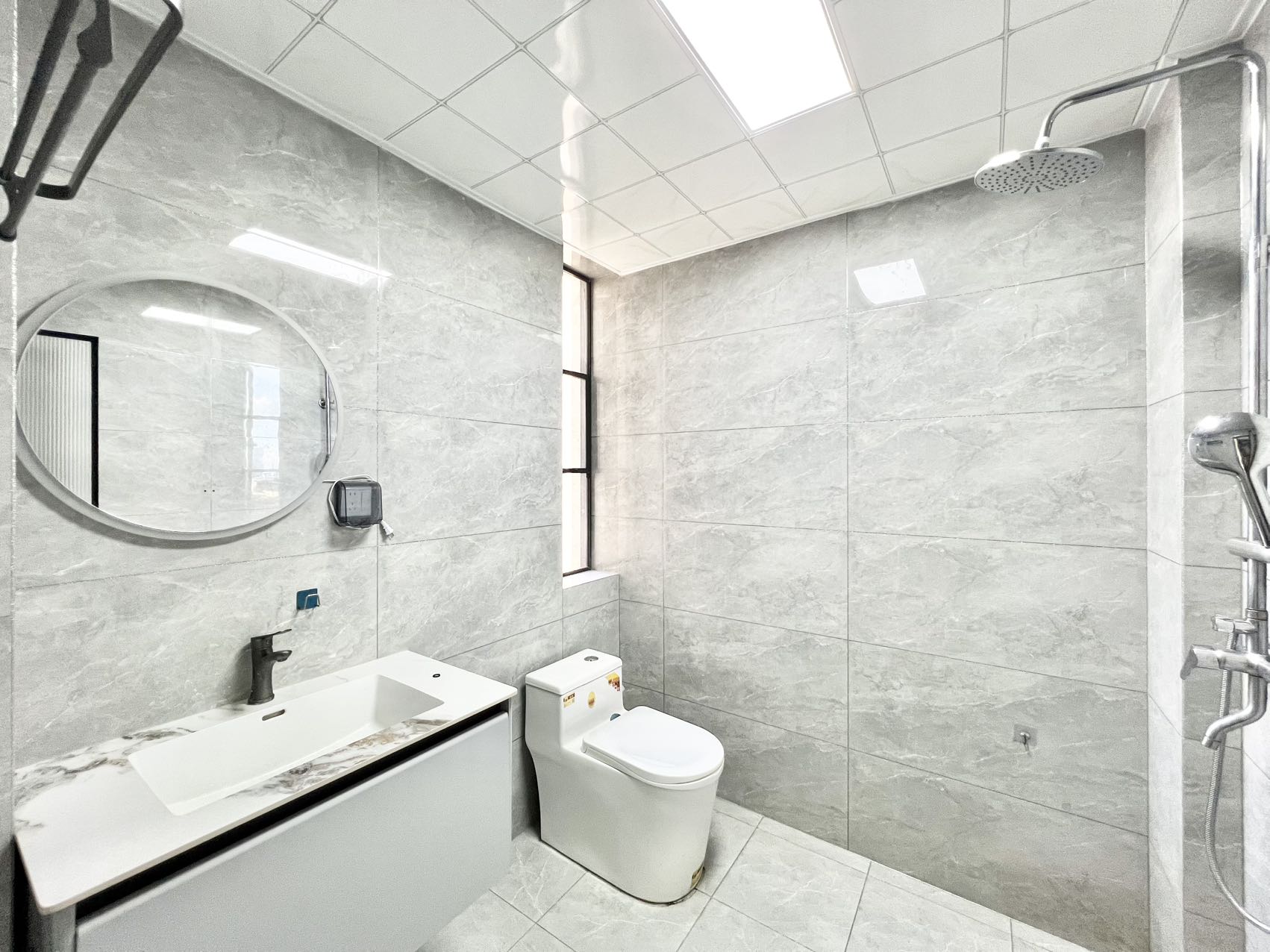 城投海一方  3室2厅2卫    3300.0元/月 城投海一方  3室2厅2卫    3300.0元/月室内图