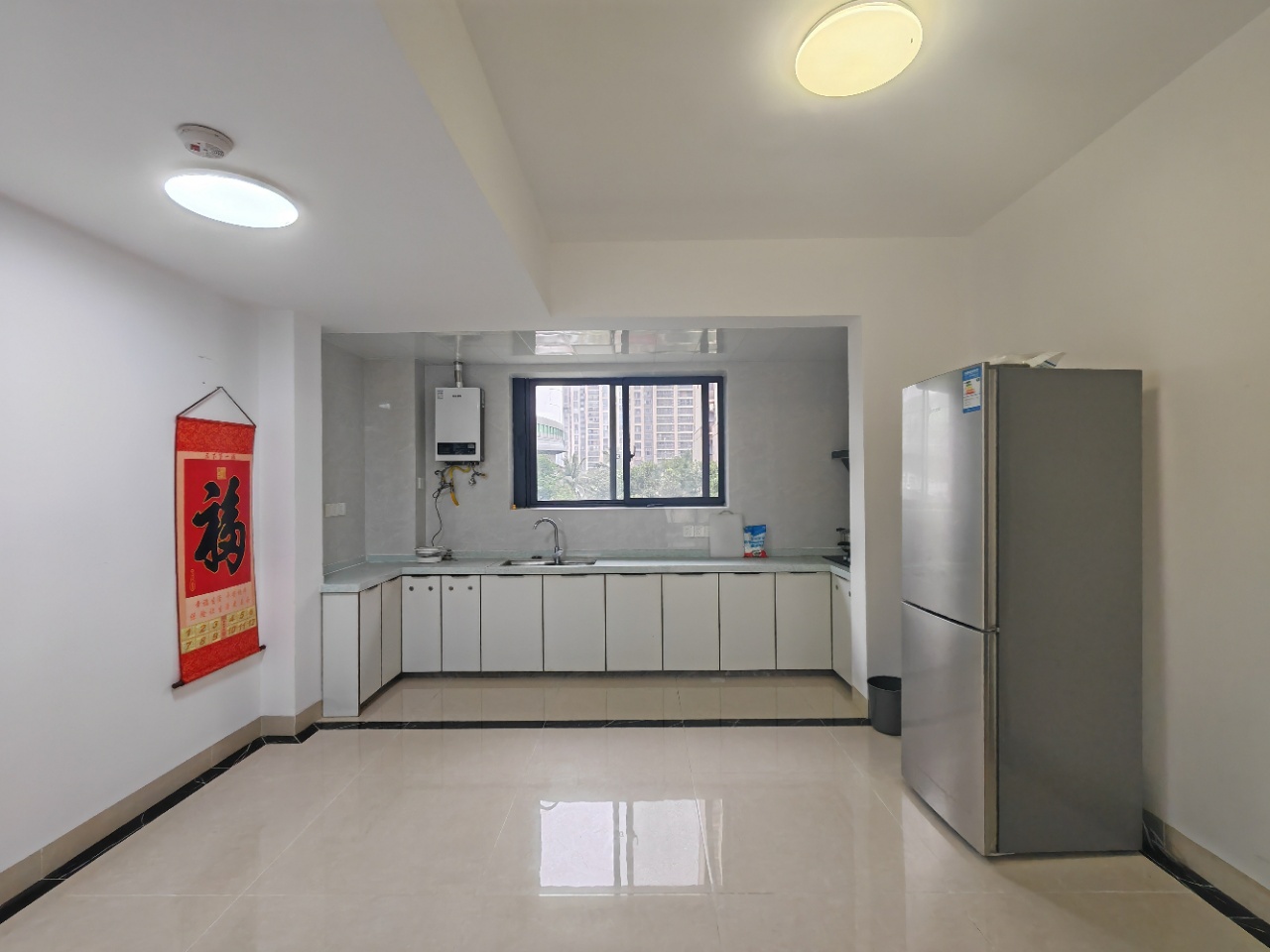 海航豪庭南苑  3室2厅1卫    3900.0元/月 海航豪庭南苑  3室2厅1卫    3900.0元/月室内图