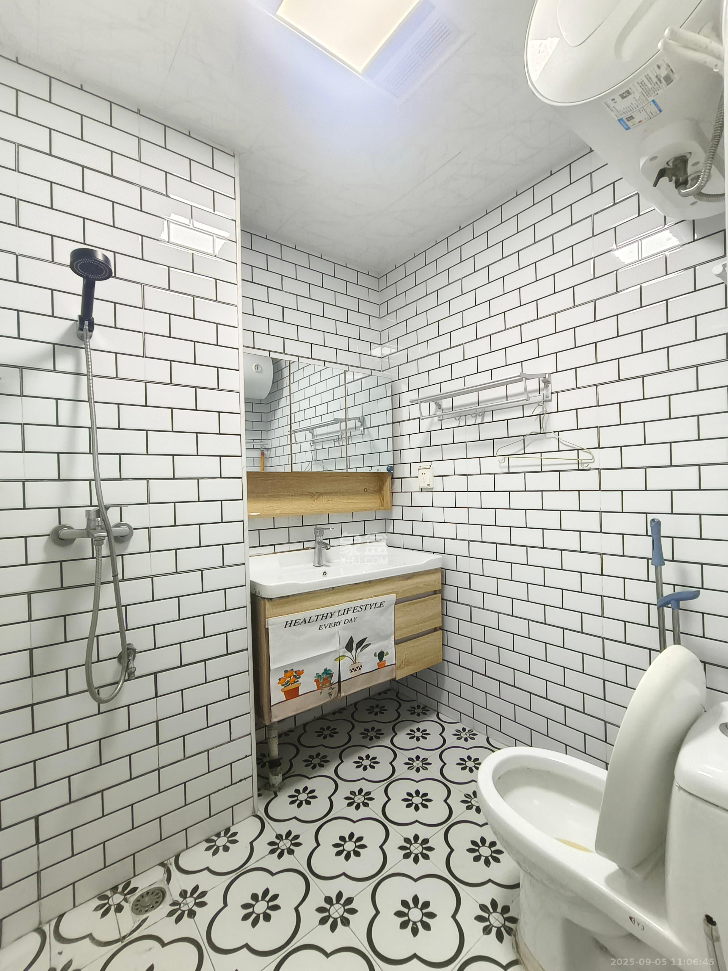 上林紫郡(锦顺和园)  1室1厅1卫    1500.0元/月 上林紫郡(锦顺和园)  1室1厅1卫    1500.0元/月室内图