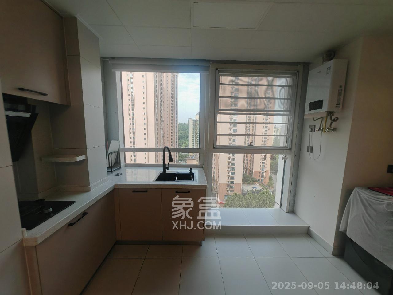 中建嘉和城  1室0厅0卫   1500.00元/月室内图