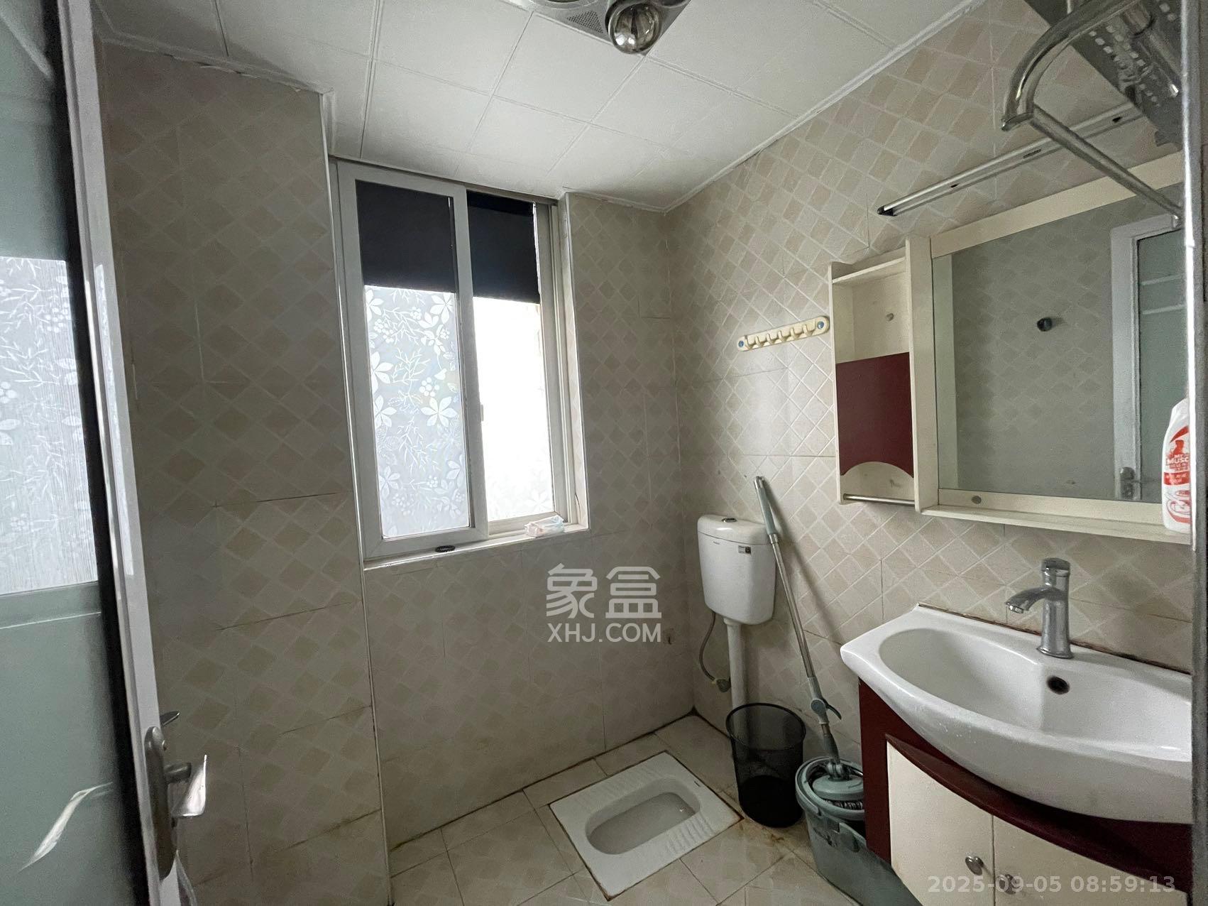 光明城市(星辰青年城) 2室2厅1卫 1500.0元/月 光明城市(星辰青年城) 2室2厅1卫 1500.0元/月室内图