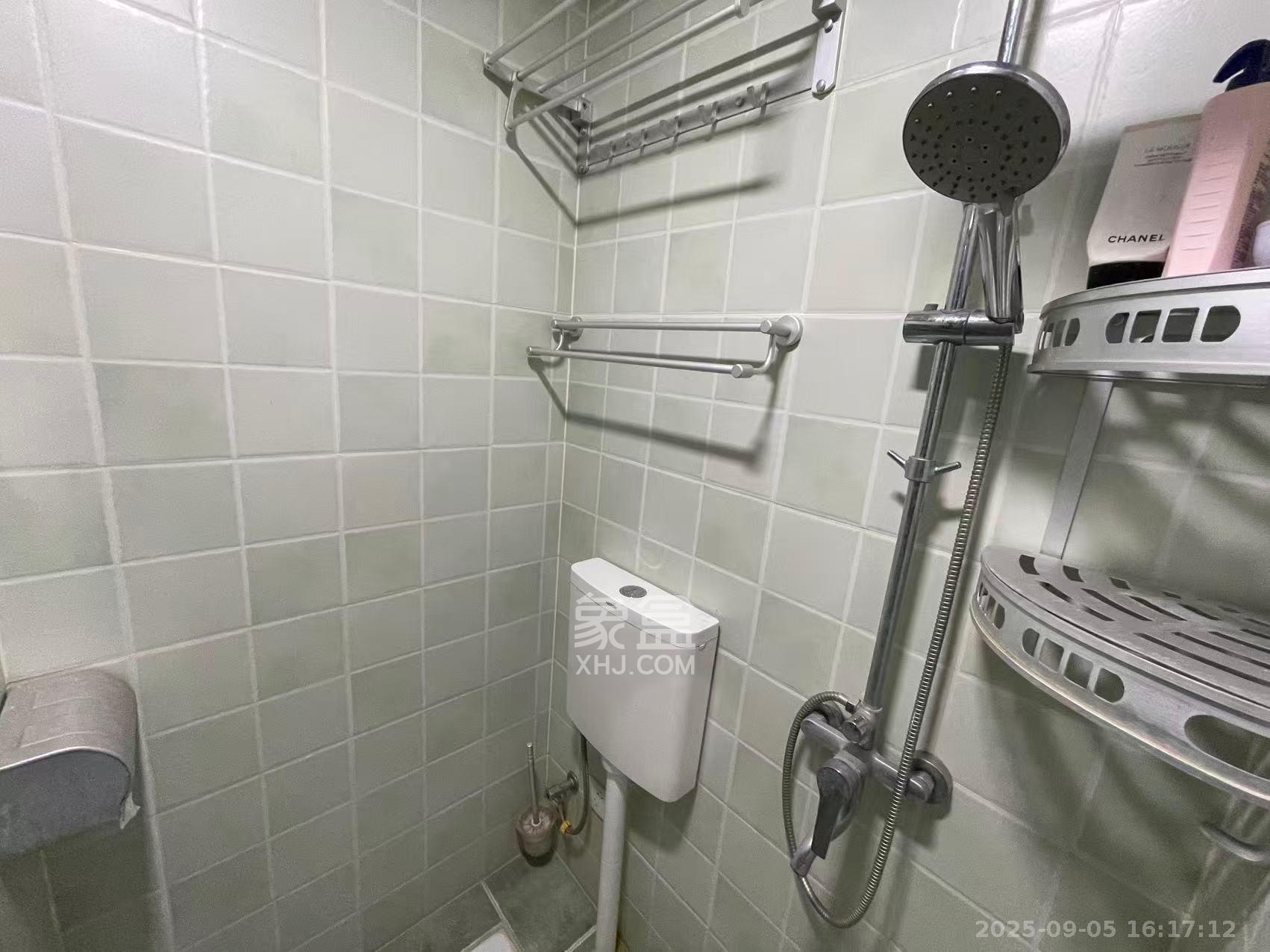 金轮星光名座 2室1厅1卫 1900.0元/月 金轮星光名座 2室1厅1卫 1900.0元/月室内图