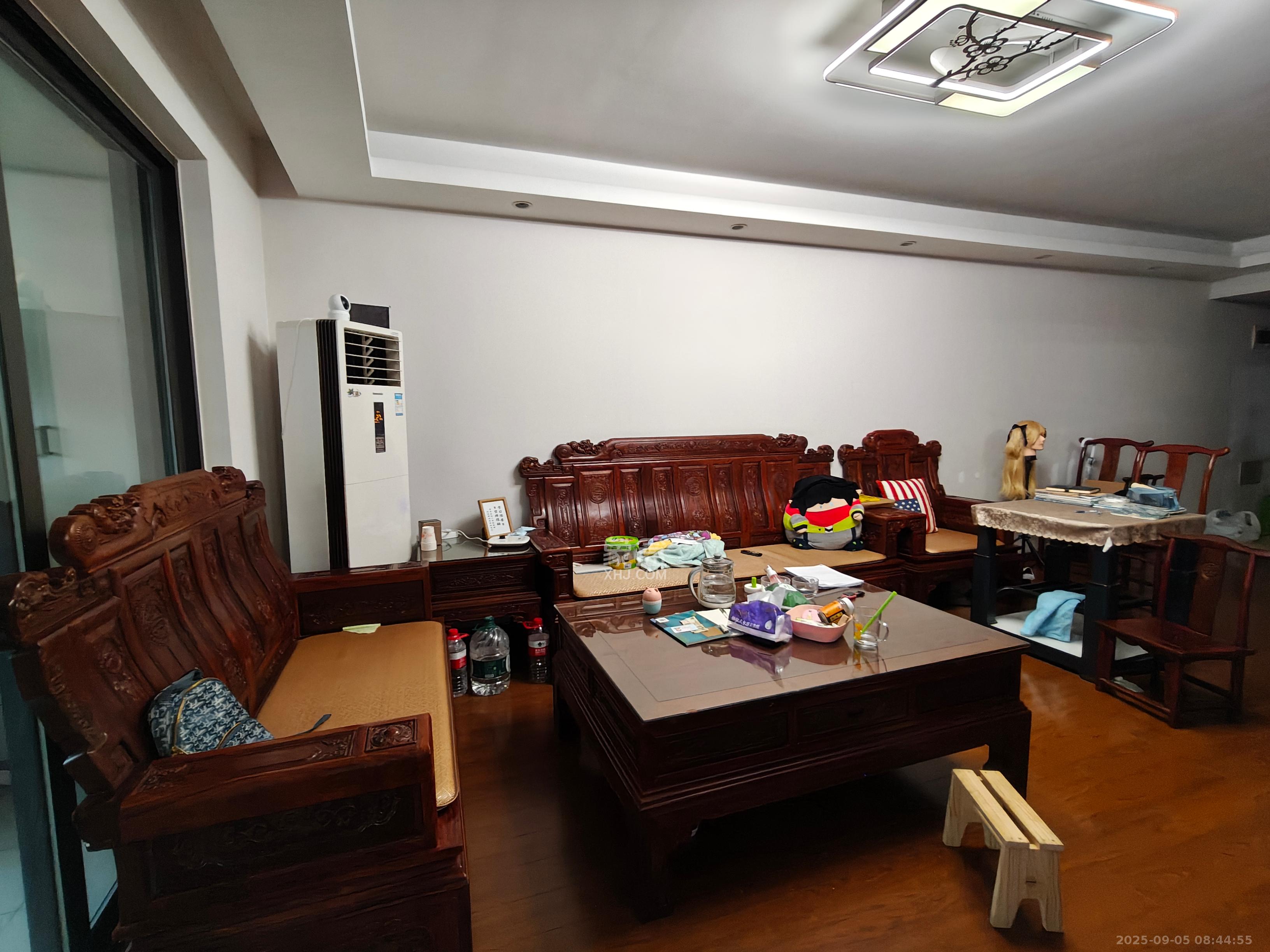 万科金域华府三四期  3室2厅1卫    2800.0元/月 万科金域华府三四期  3室2厅1卫    2800.0元/月室内图