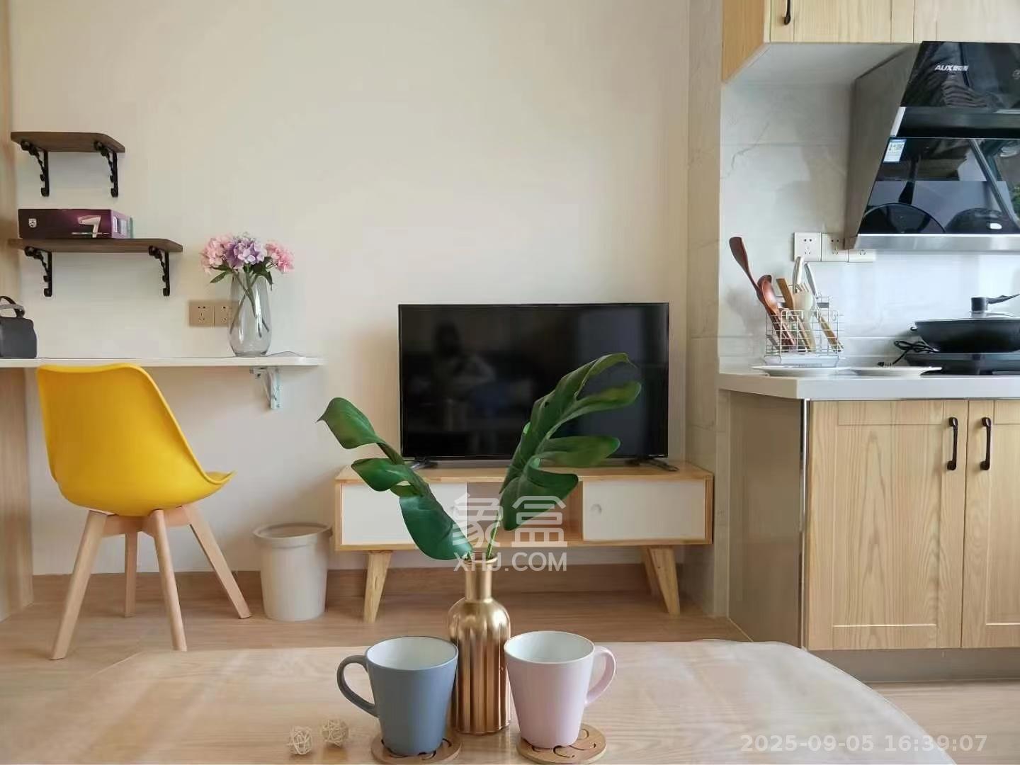 上林紫郡(锦顺和园) 1室0厅1卫 1500.0元/月 上林紫郡(锦顺和园) 1室0厅1卫 1500.0元/月室内图