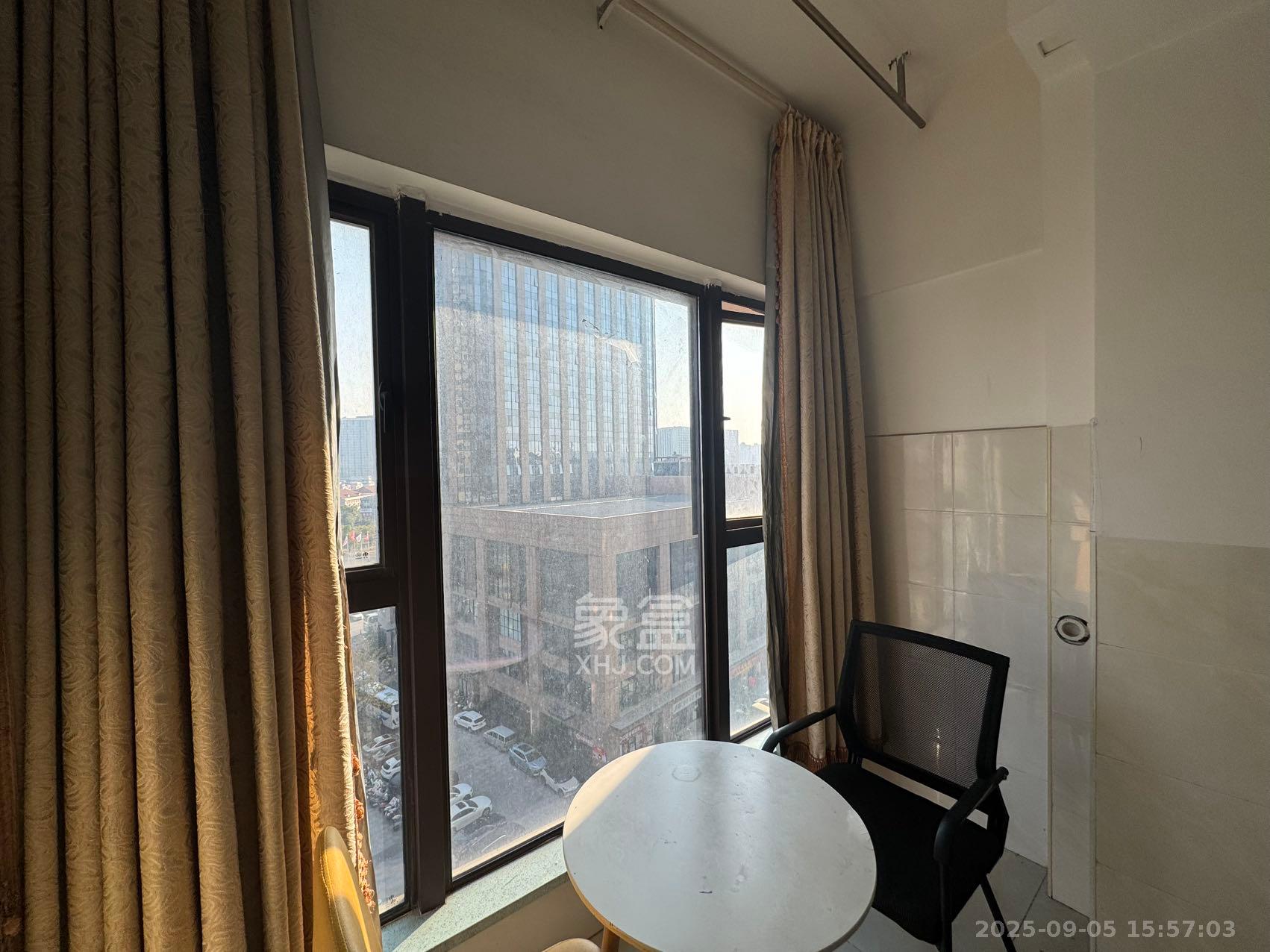 高升时代广场(冠铭商务中心)  1室1厅1卫    1300.0元/月 高升时代广场(冠铭商务中心)  1室1厅1卫    1300.0元/月室内图