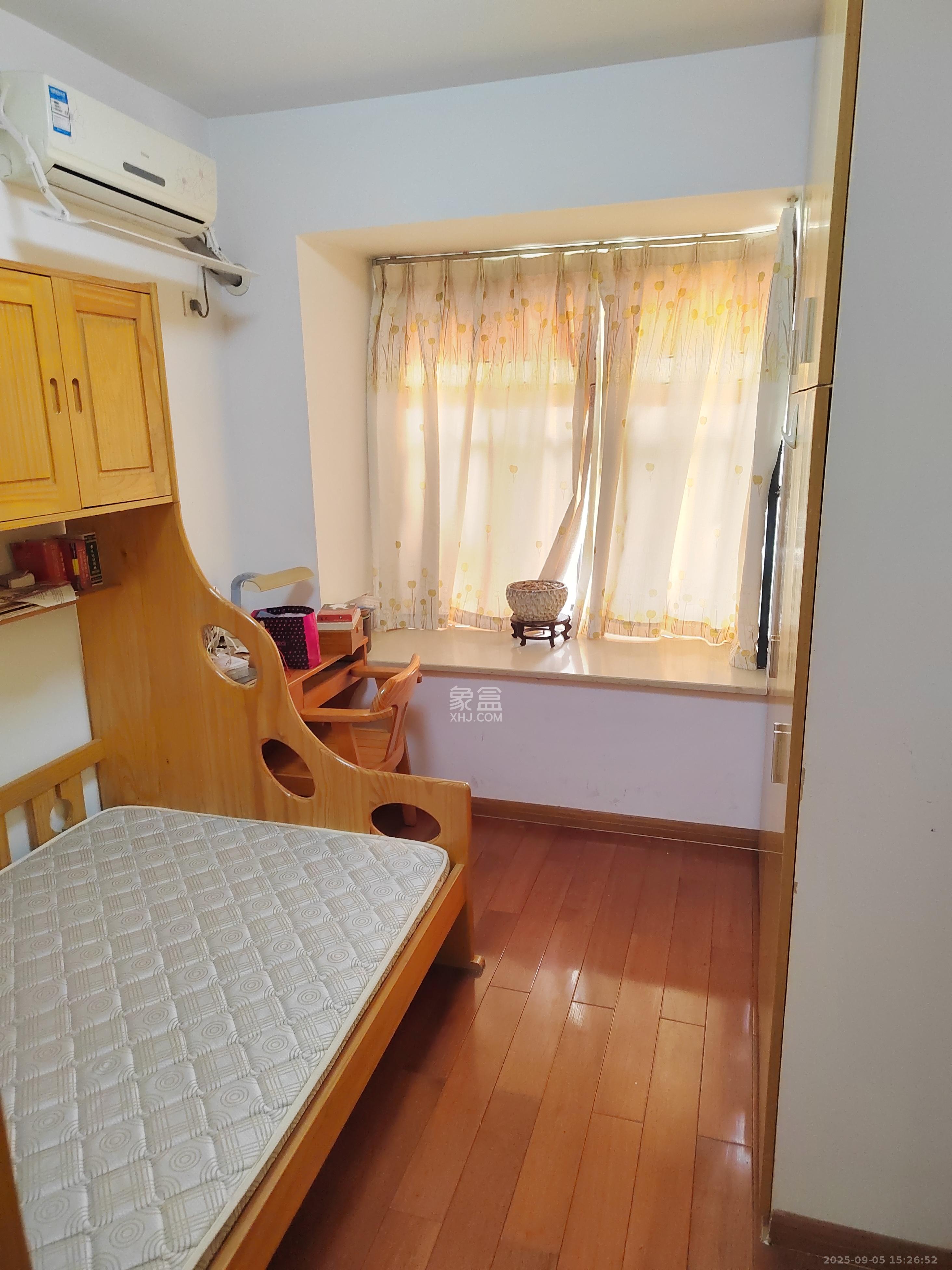 北京御园一二期(国泰嘉园) 3室2厅2卫 2500.0元/月 北京御园一二期(国泰嘉园) 3室2厅2卫 2500.0元/月室内图