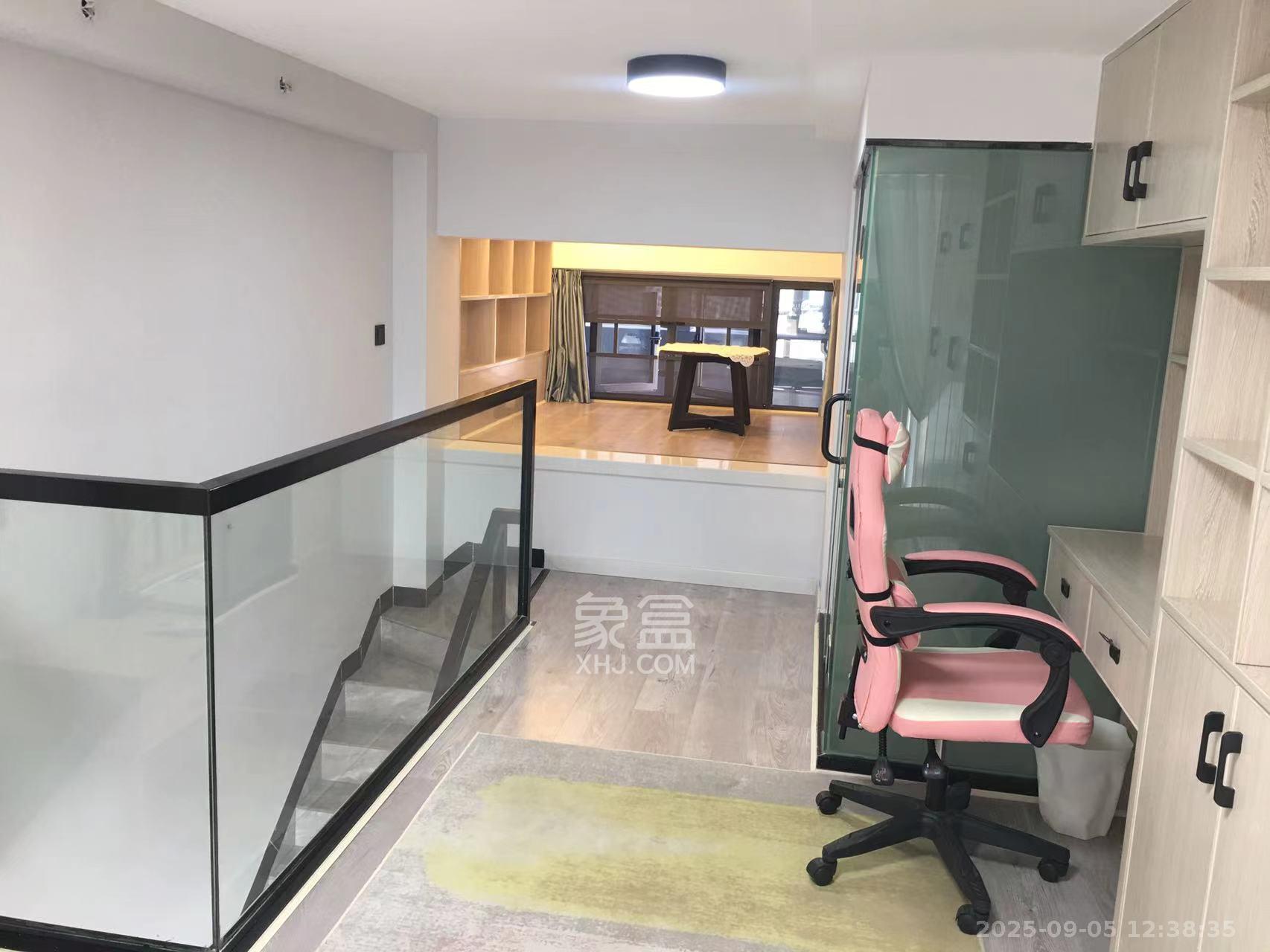 弘坤云寓 1室0厅0卫 2200.0元/月 弘坤云寓 1室0厅0卫 2200.0元/月室内图