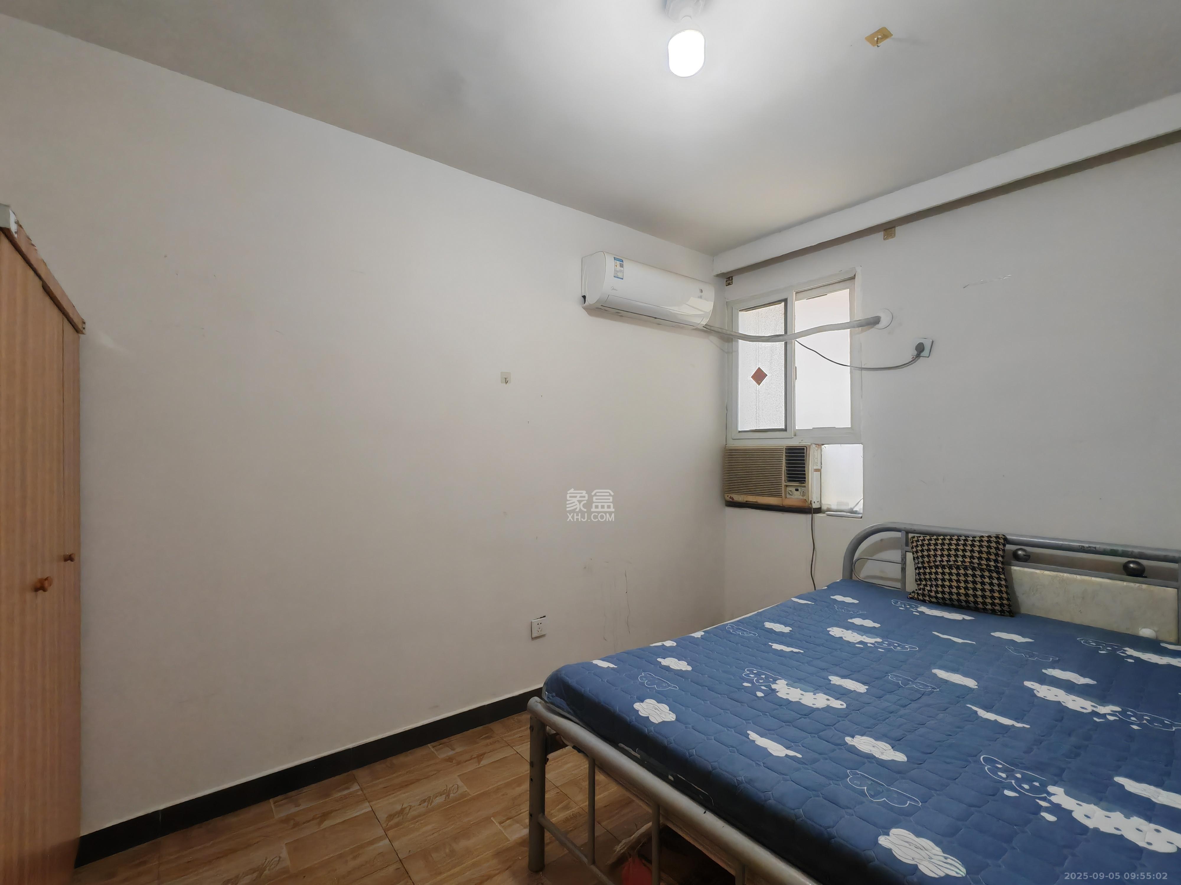 岳北社区 2室2厅1卫 2000.0元/月 岳北社区 2室2厅1卫 2000.0元/月室内图