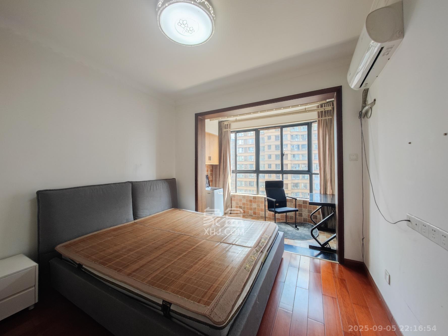 五矿万境水岸一期(万境水岸嘉苑) 3室2厅1卫 95.0万 五矿万境水岸一期(万境水岸嘉苑) 3室2厅1卫 95.0万卧室