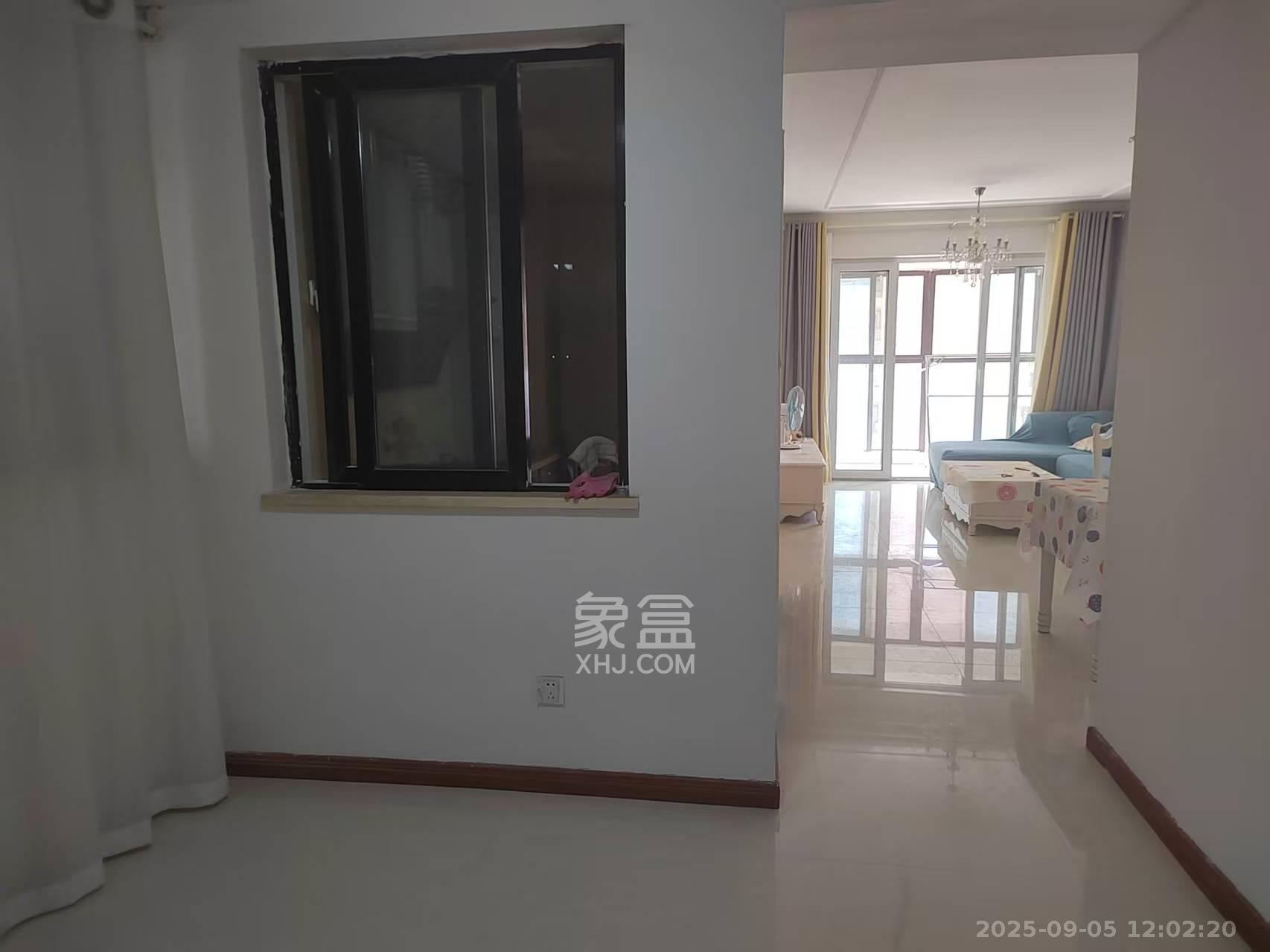 金科世界城 3室2厅2卫 2200.0元/月 金科世界城 3室2厅2卫 2200.0元/月室内图