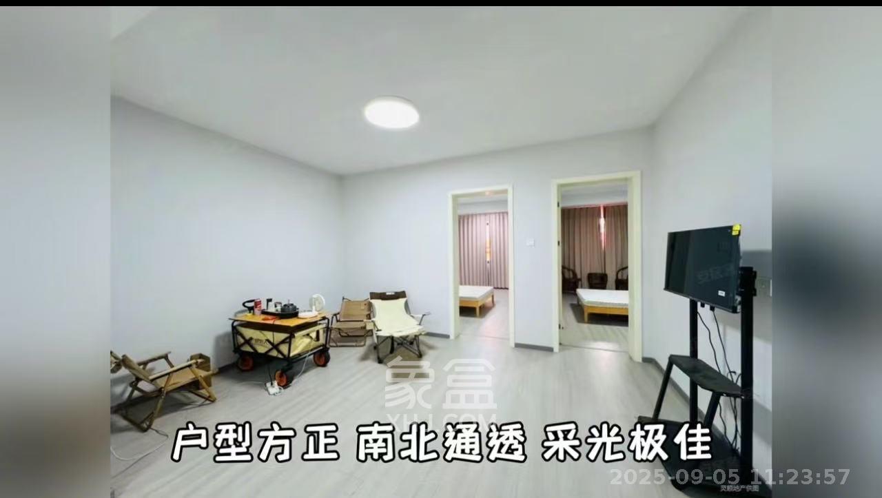 信丰公寓  3室1厅1卫    2500.0元/月 信丰公寓  3室1厅1卫    2500.0元/月室内图