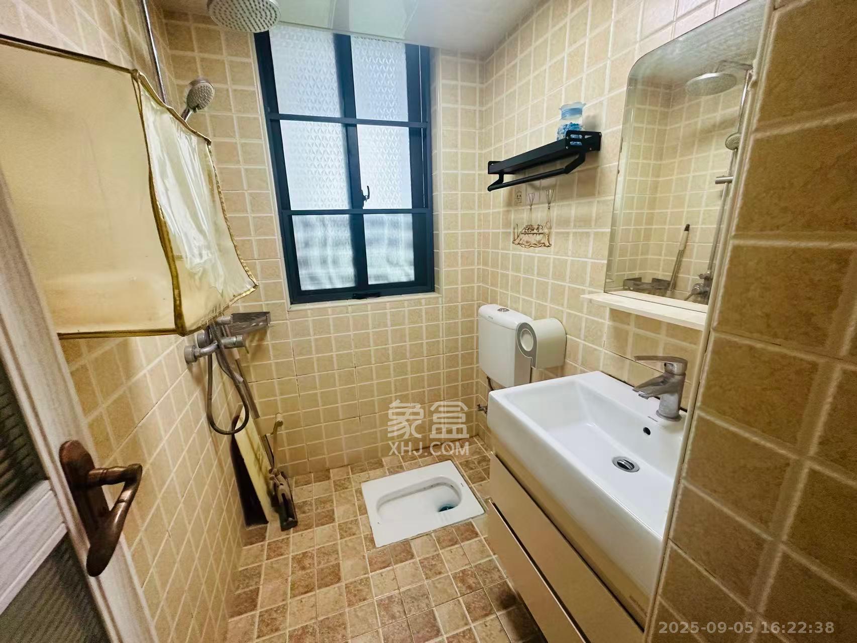 天下一家 1室1厅1卫 1600.0元/月 天下一家 1室1厅1卫 1600.0元/月室内图