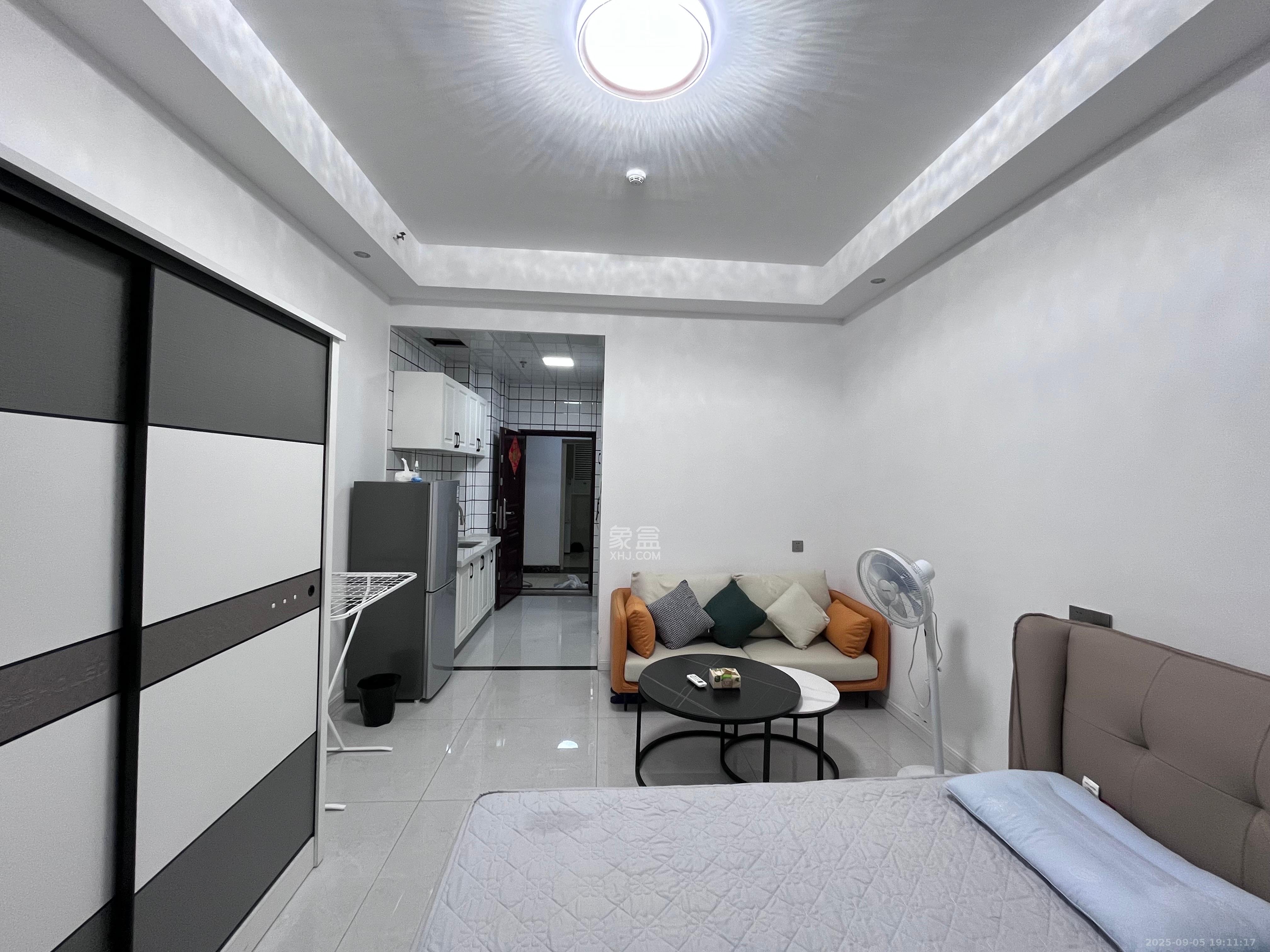 中建悦和城 1室1厅1卫 1400.0元/月 中建悦和城 1室1厅1卫 1400.0元/月室内图