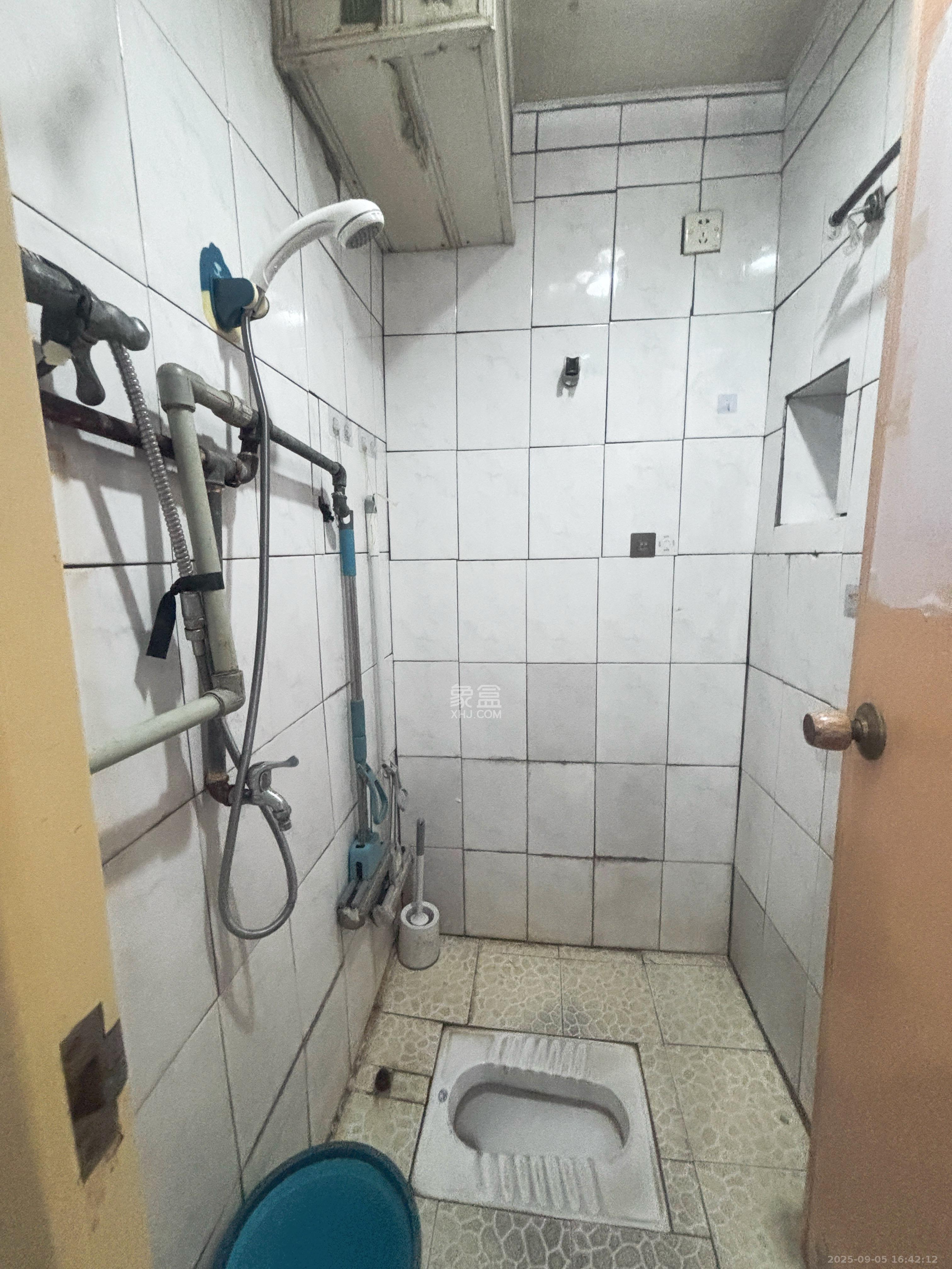 化油器厂宿舍  1室1厅1卫   1000.00元/月室内图