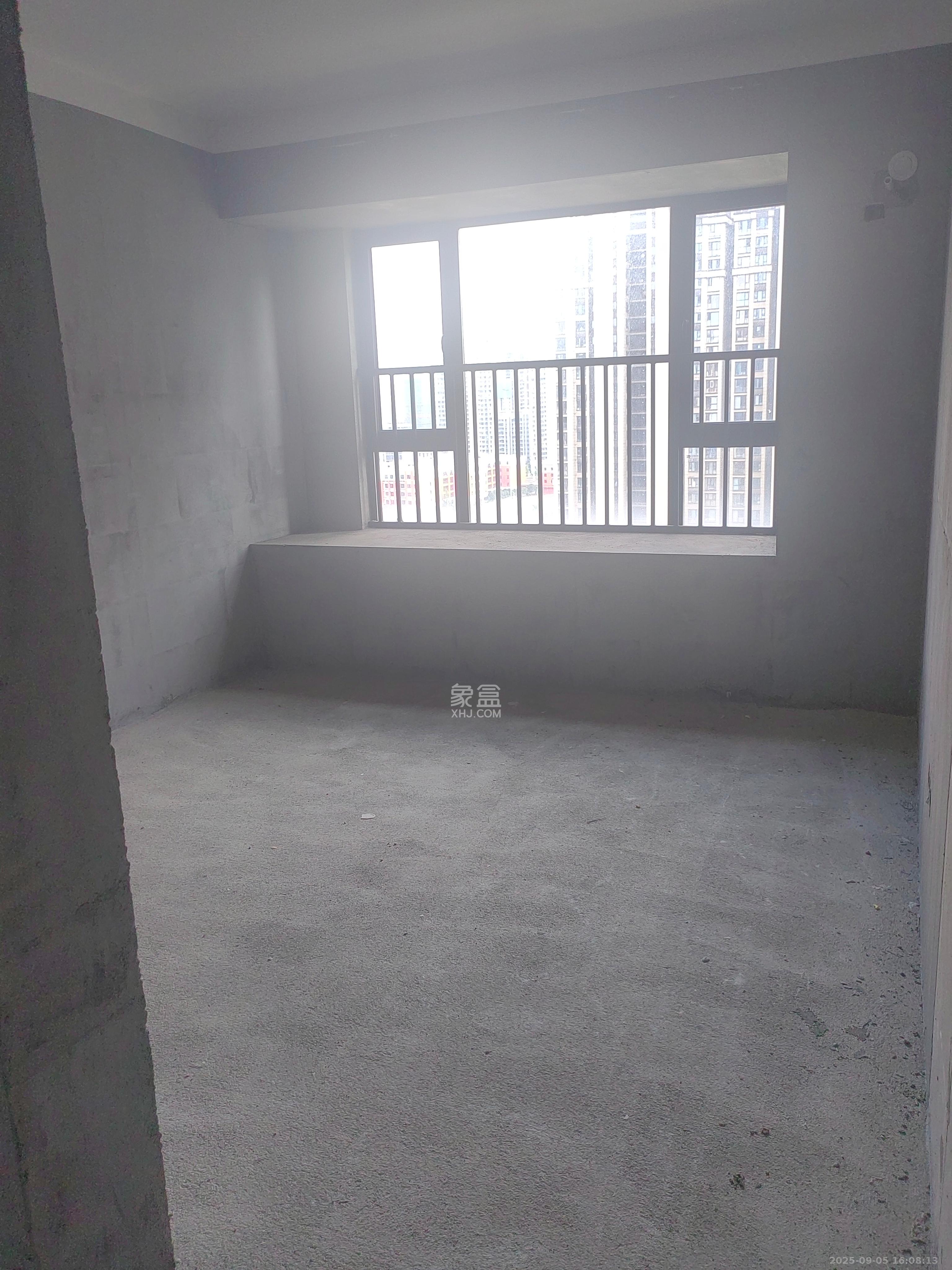 南益名士豪庭 3室1厅2卫 1200.0元/月 南益名士豪庭 3室1厅2卫 1200.0元/月室内图