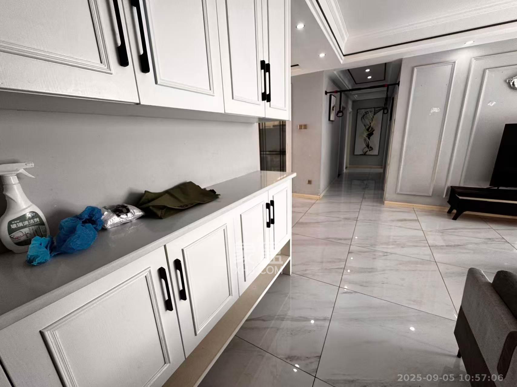 幸福考拉789  4室2厅2卫    3000.0元/月 幸福考拉789  4室2厅2卫    3000.0元/月室内图