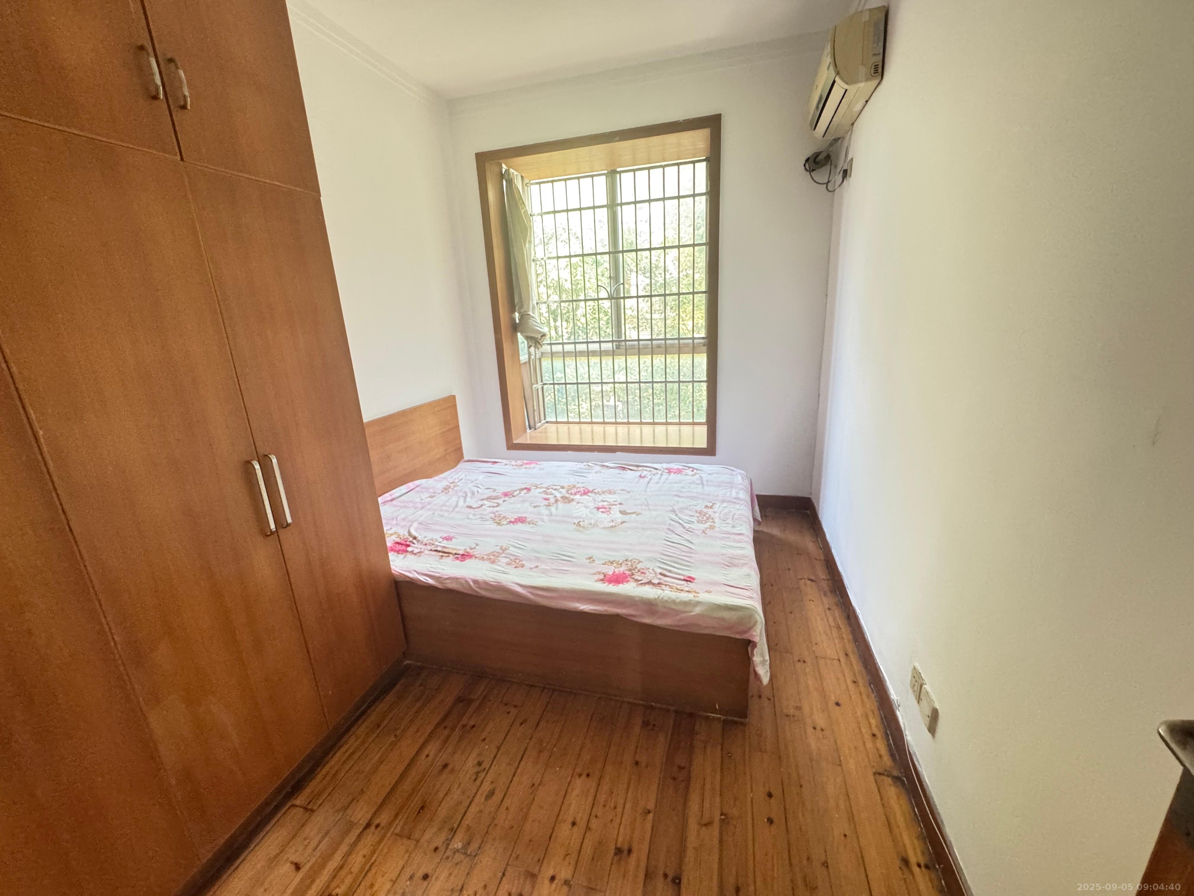 枫林绿洲 2室2厅1卫 1800.0元/月 枫林绿洲 2室2厅1卫 1800.0元/月室内图